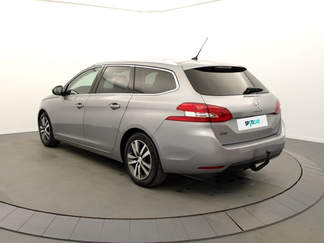 Peugeot 308 SW PEUGEOT 308 II SW 1.2 PURETECH 130 CH ALLURE avec Régulateur de vitesse