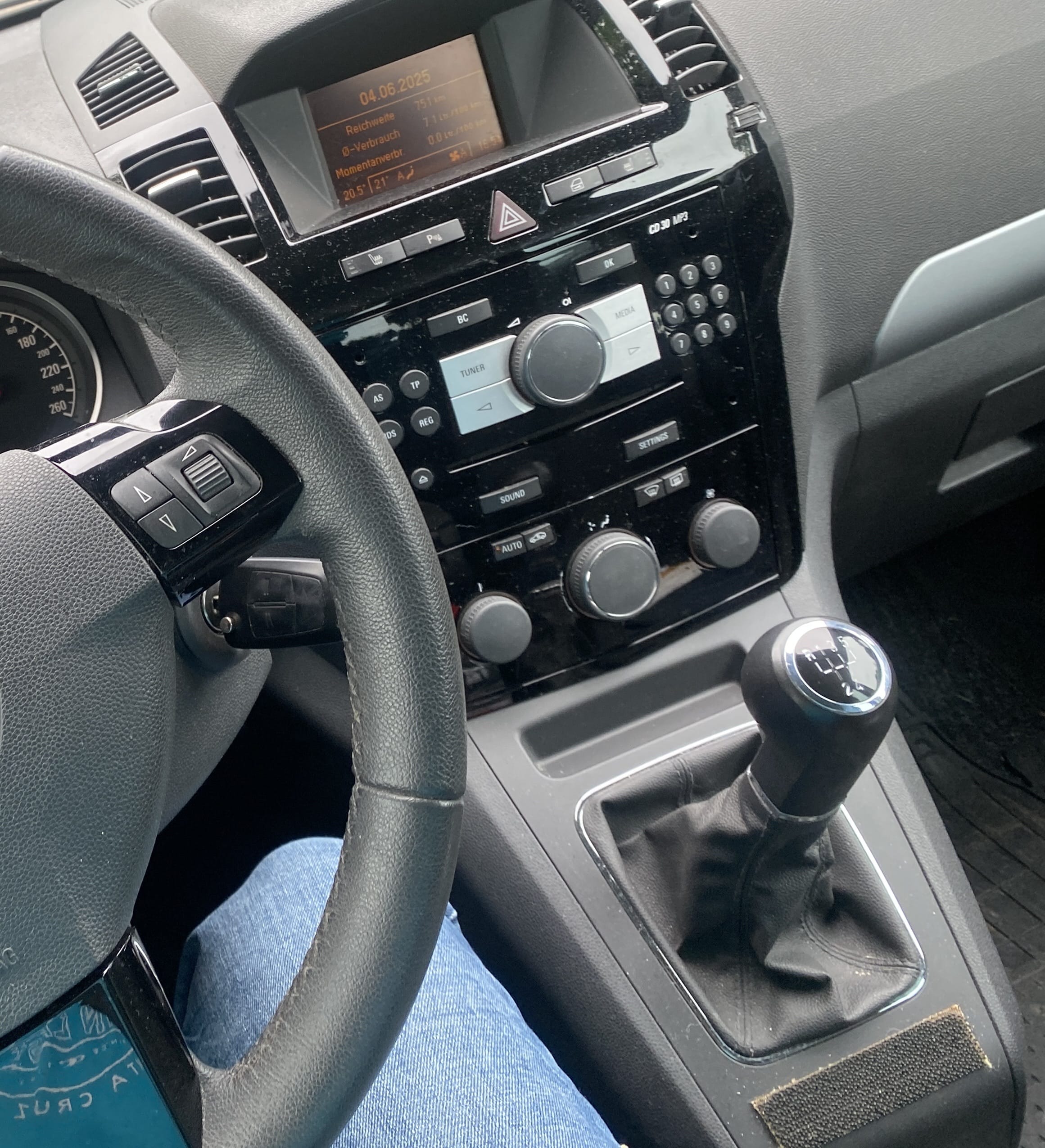 Opel Zafira 7 Sitzer mit Navigationsgerät