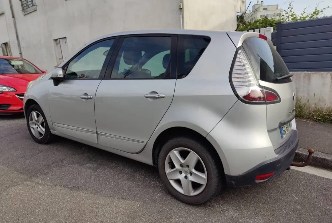 Renault Scenic avec Climatisation