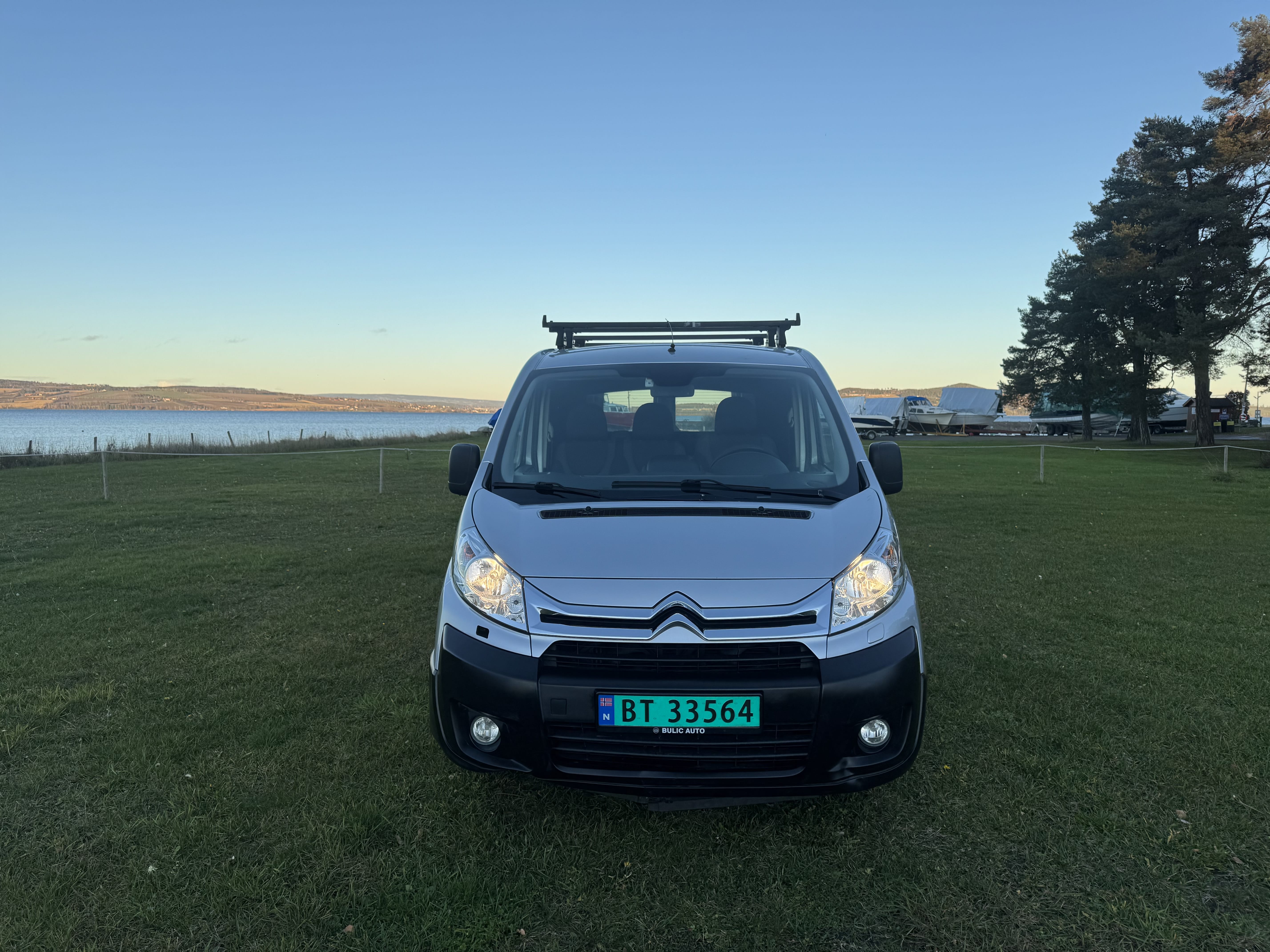 Citroen Jumpy med Tilhengerfeste