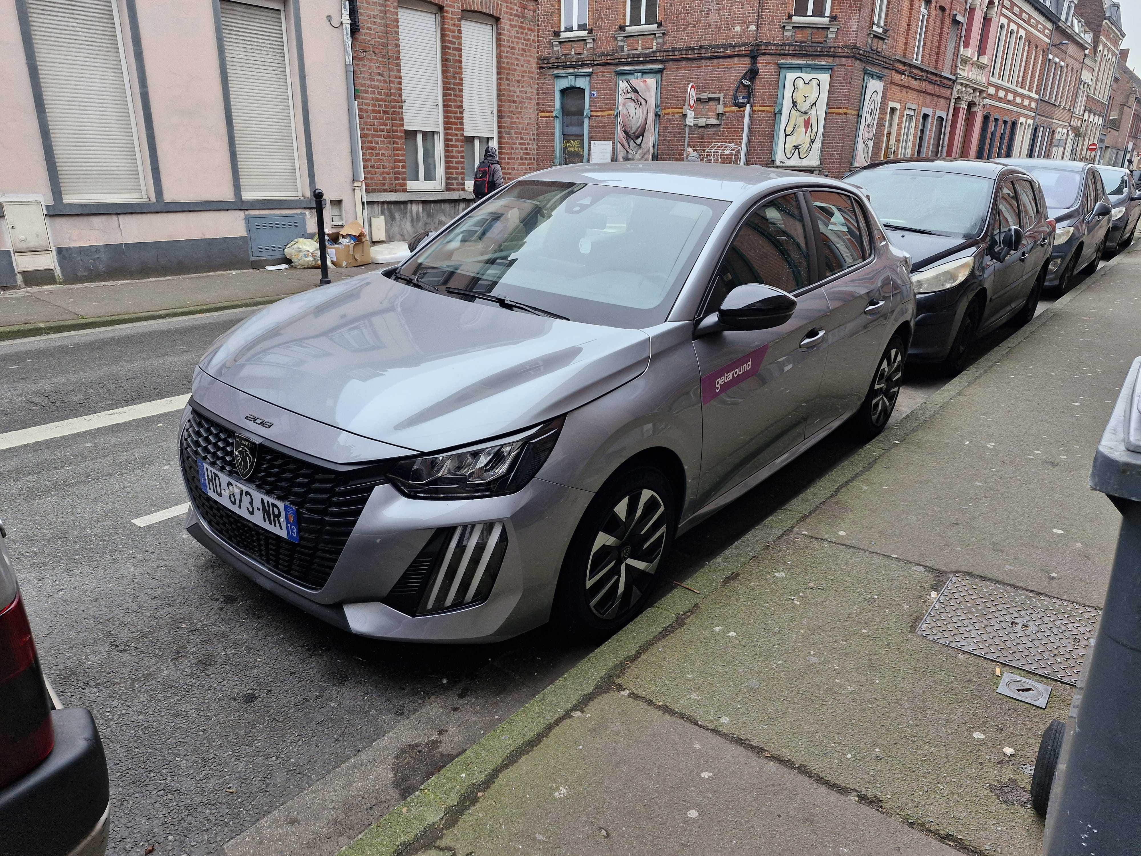 Peugeot 208, 2025, Essence 95, automatique