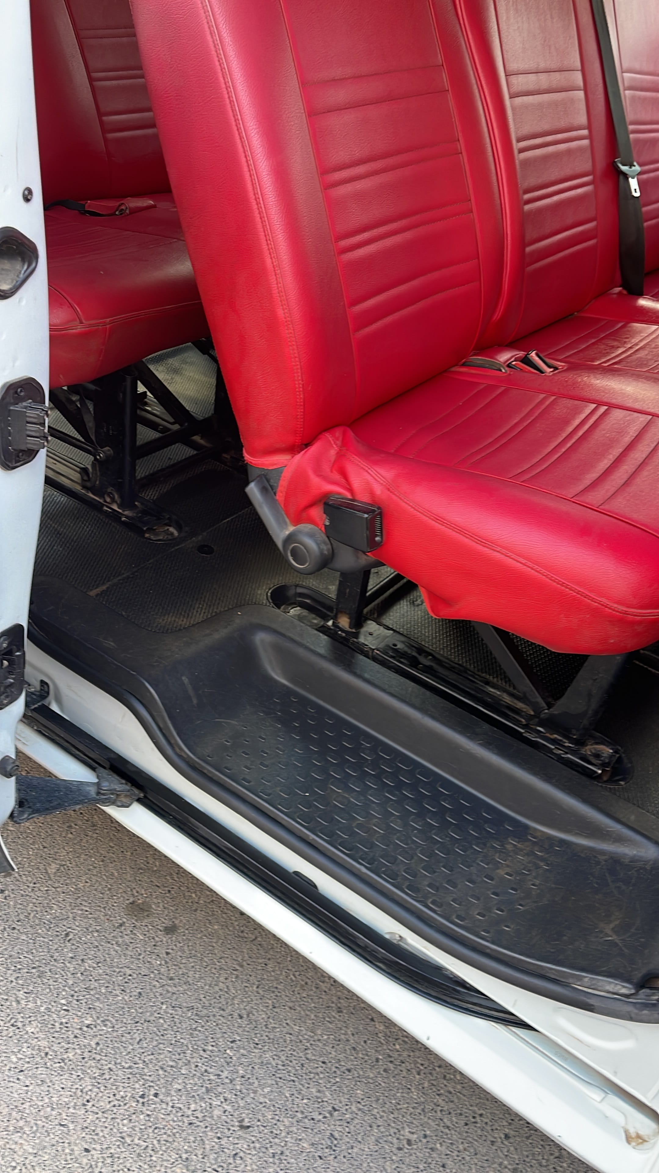 Nissan NV300 con Aire acondicionado