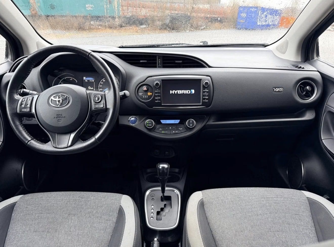 Toyota Yaris Bensin 2020 Modell med Cruisekontroll