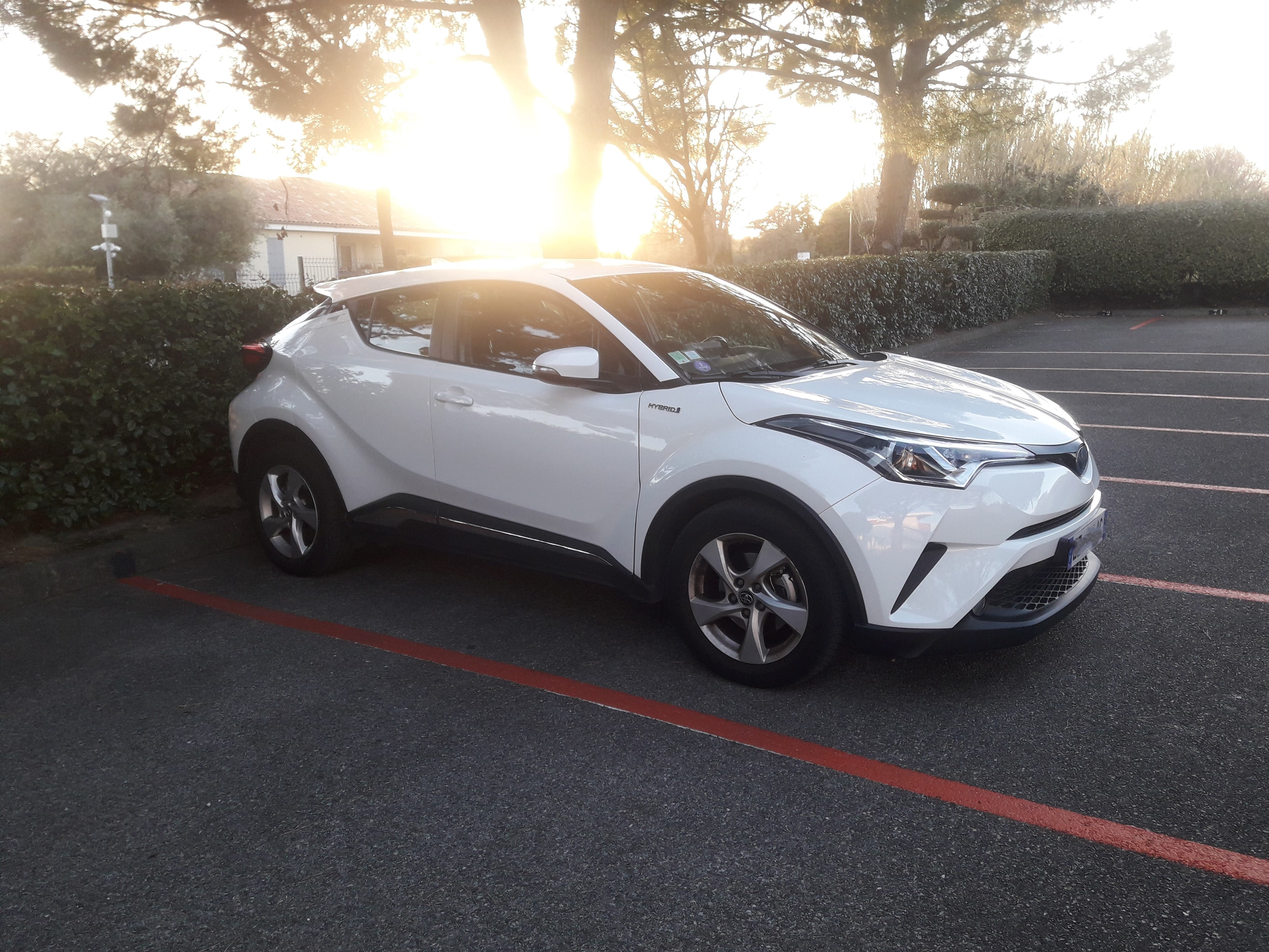 Toyota C-HR avec Climatisation