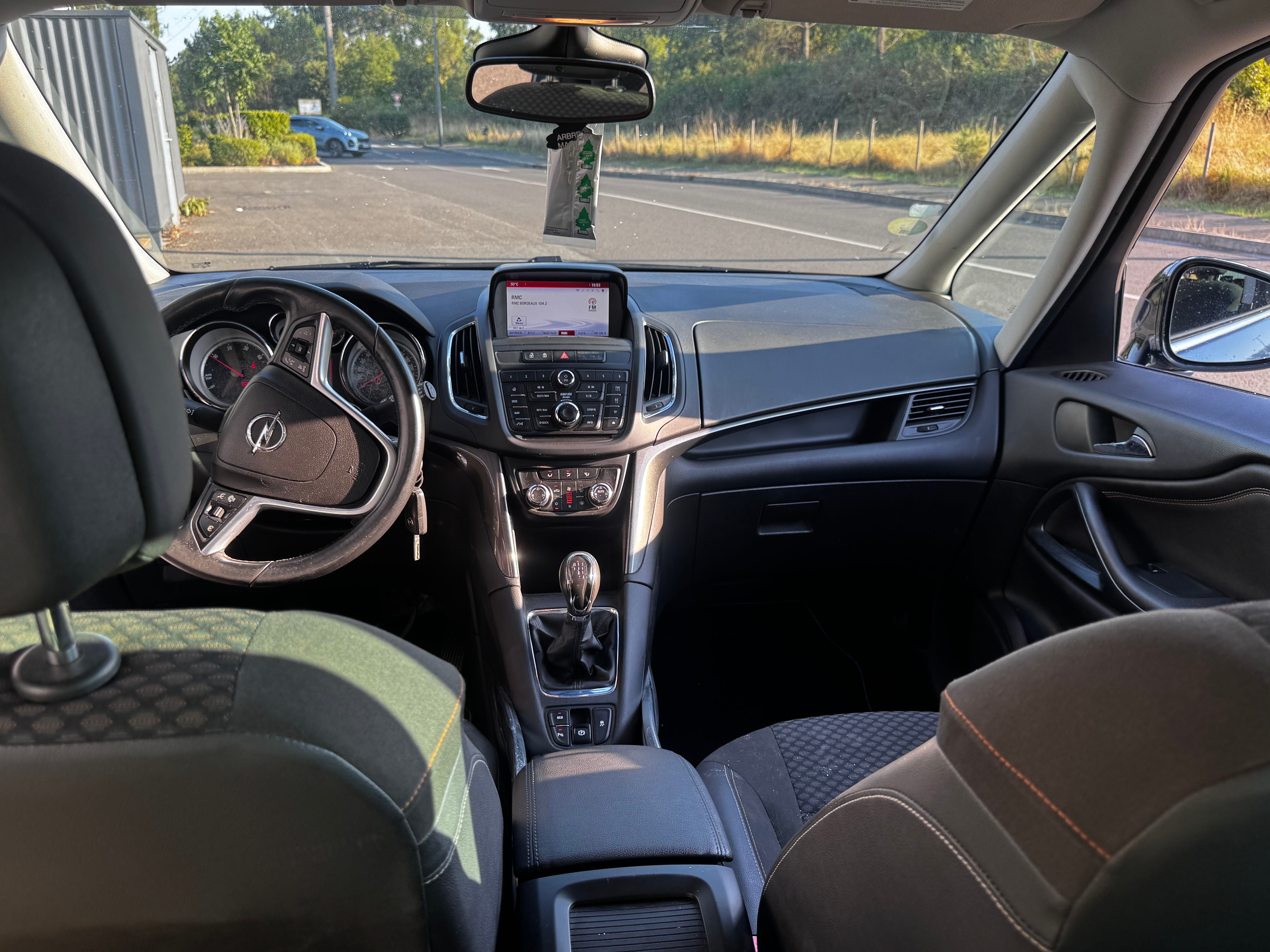 Opel Zafira Tourer avec GPS