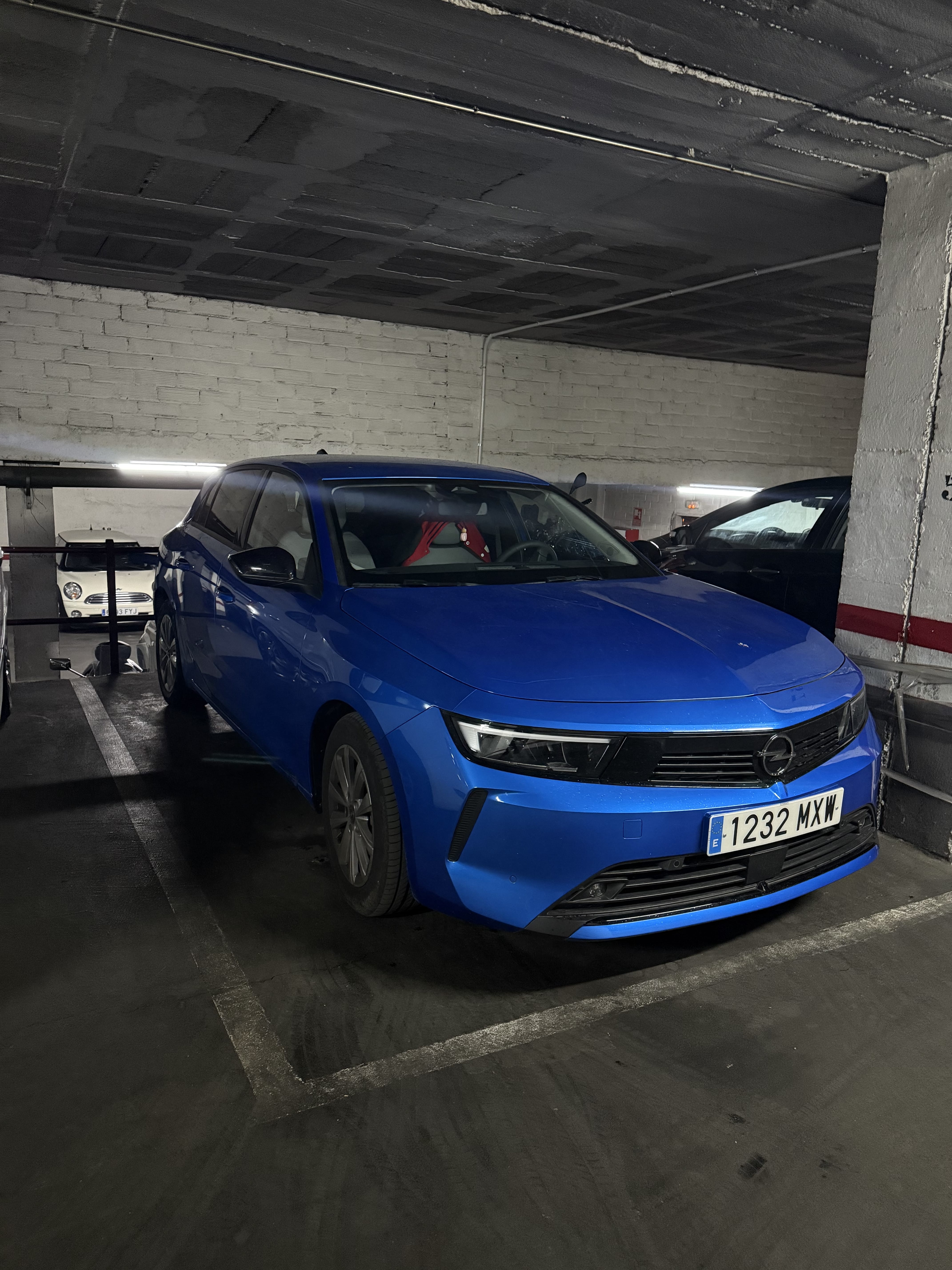 Opel Astra, 2025, Gasolina 98