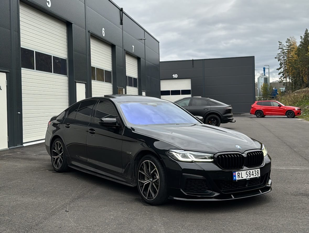 BMW 5-Serie 530e xDrive iPerformance med Aircondition