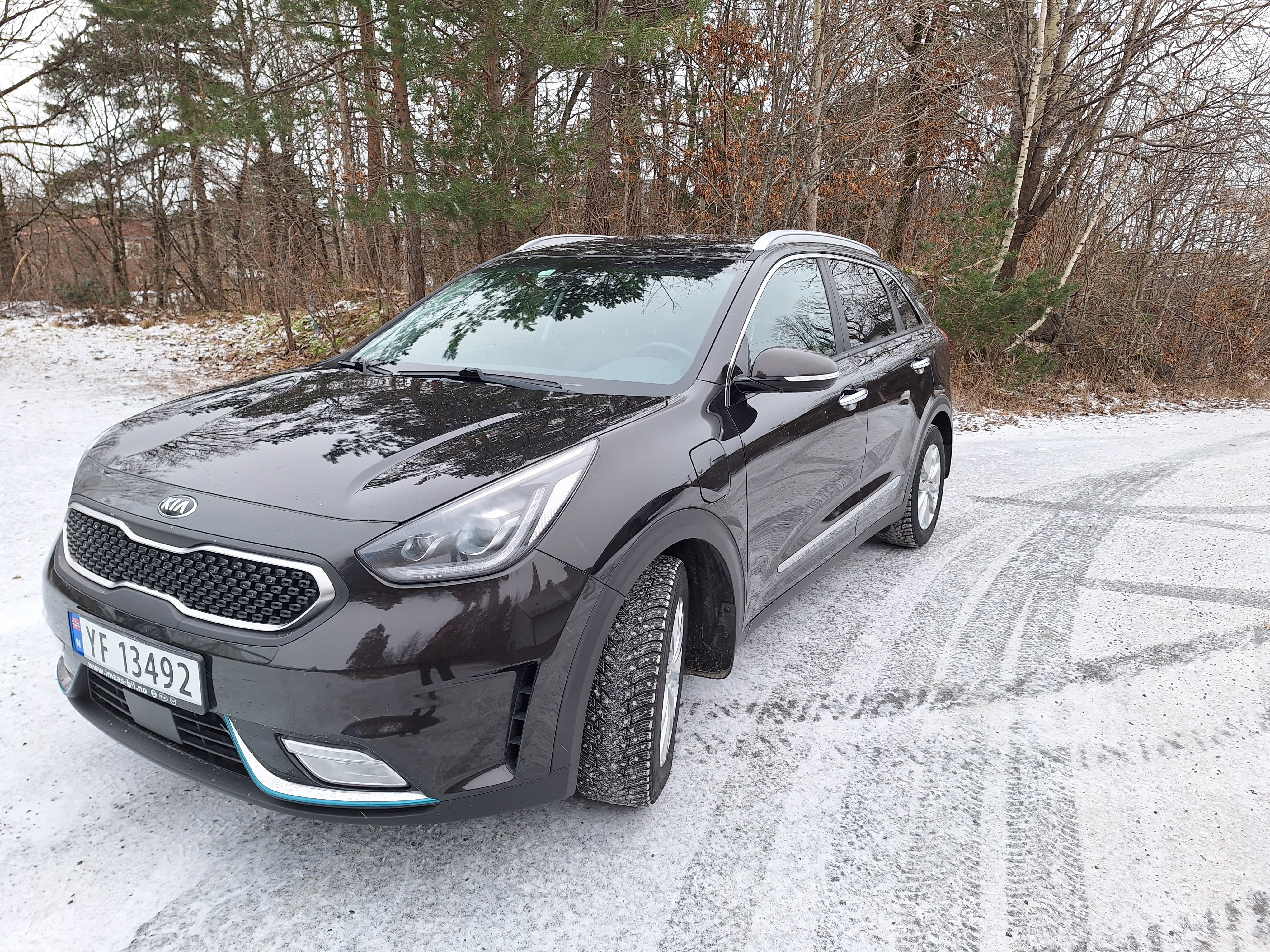 Kia Niro Plug-in Hybrid LX, 2018, Blyfri 95 / Elektrisk (hybrid), automatisk
