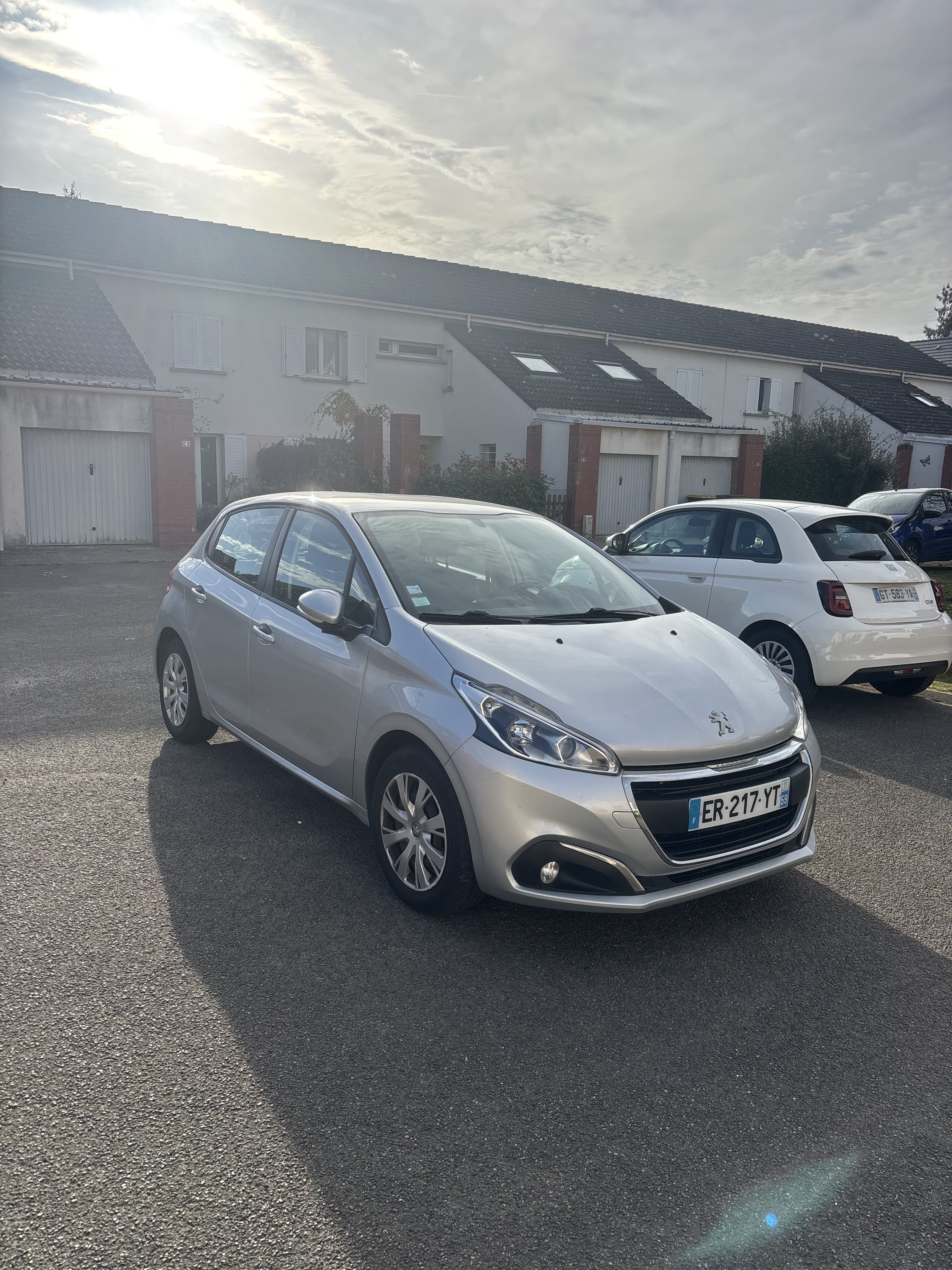 Peugeot 208, 2016, Diesel