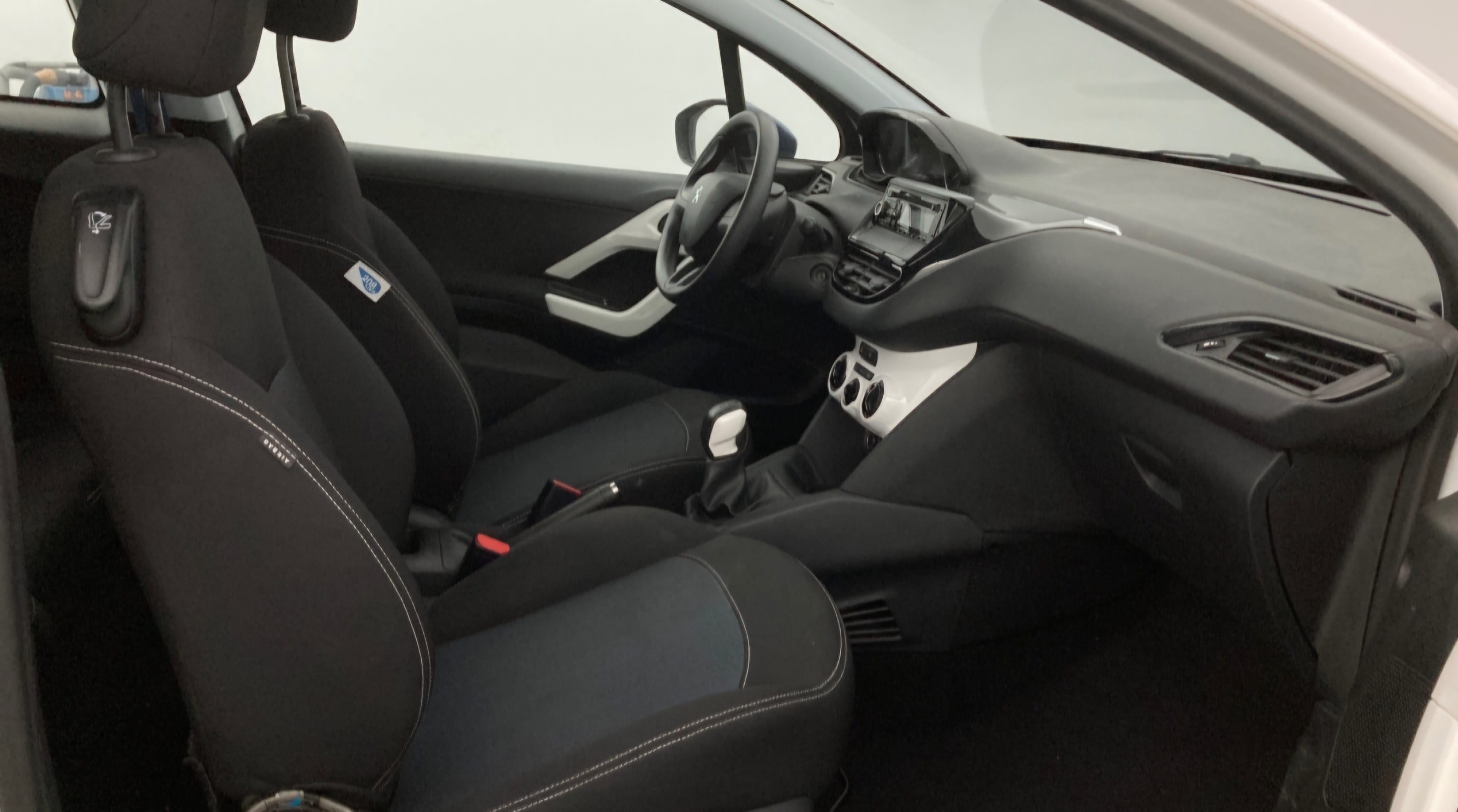 Peugeot 208 avec Climatisation