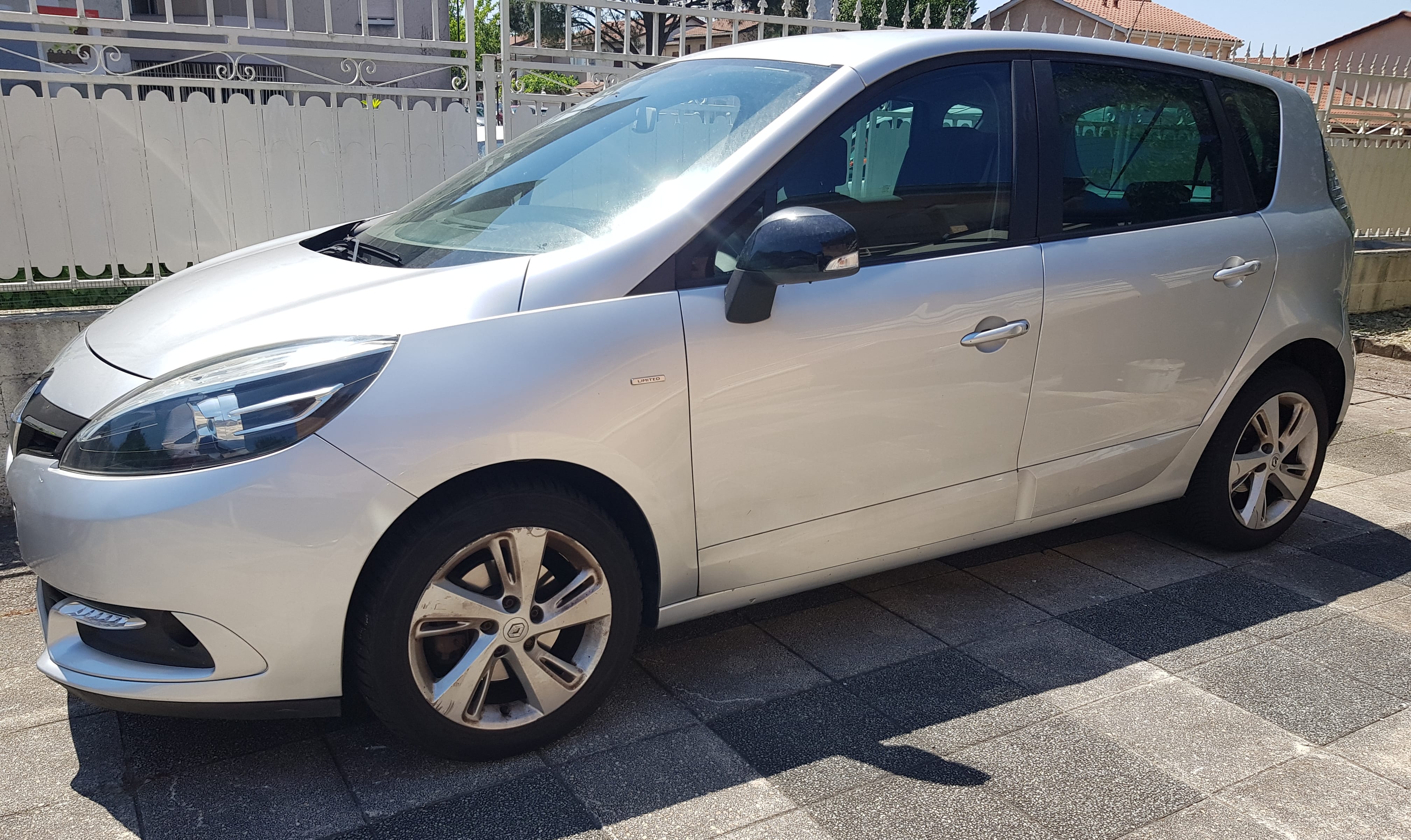 Renault Scenic, 2014, Essence 95
