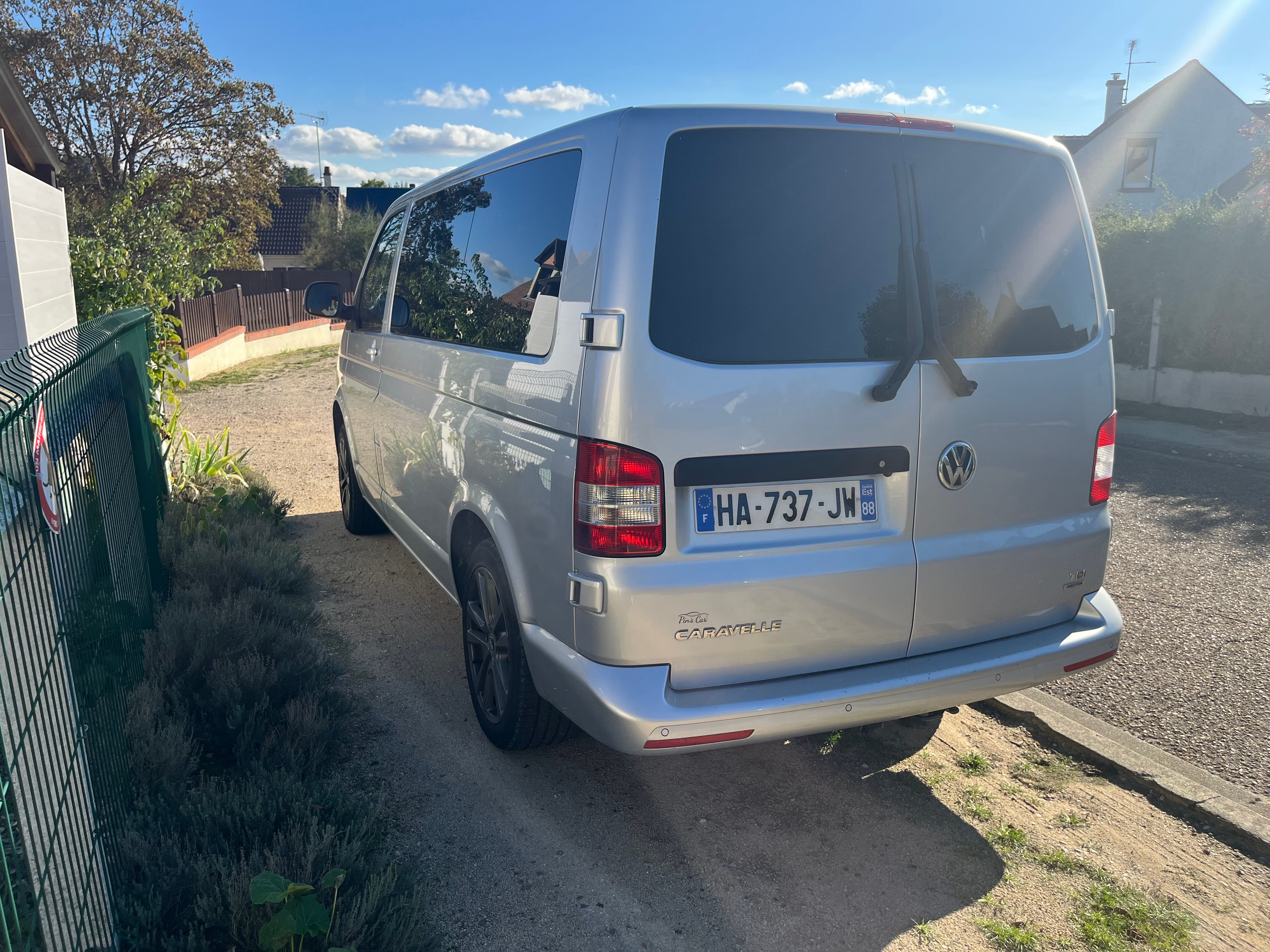 Volkswagen Caravelle avec Caméra de recul