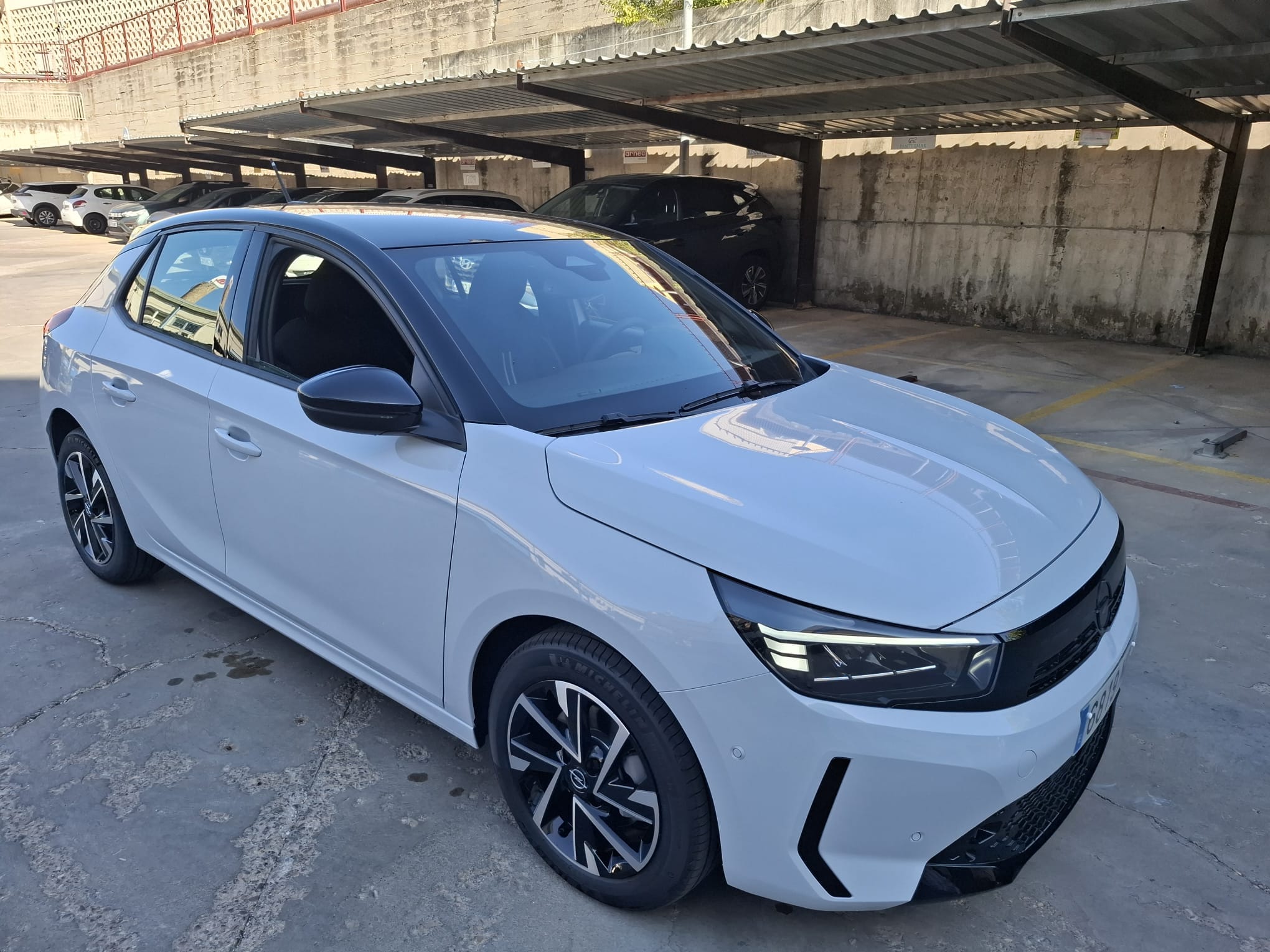 Opel Corsa, 2025, Gasolina 95