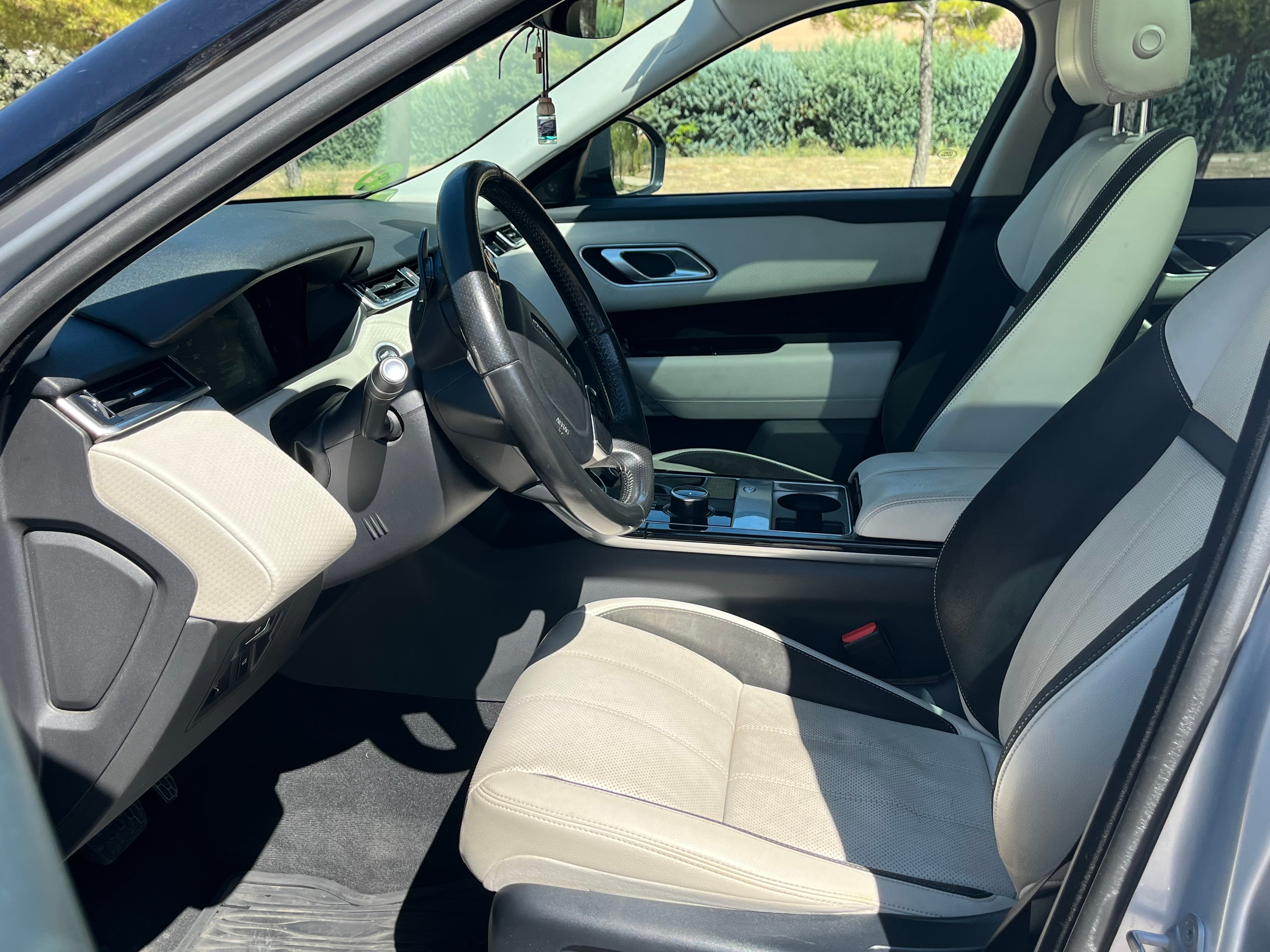 Land-Rover Range Rover Velar con Tracción cuatro ruedas