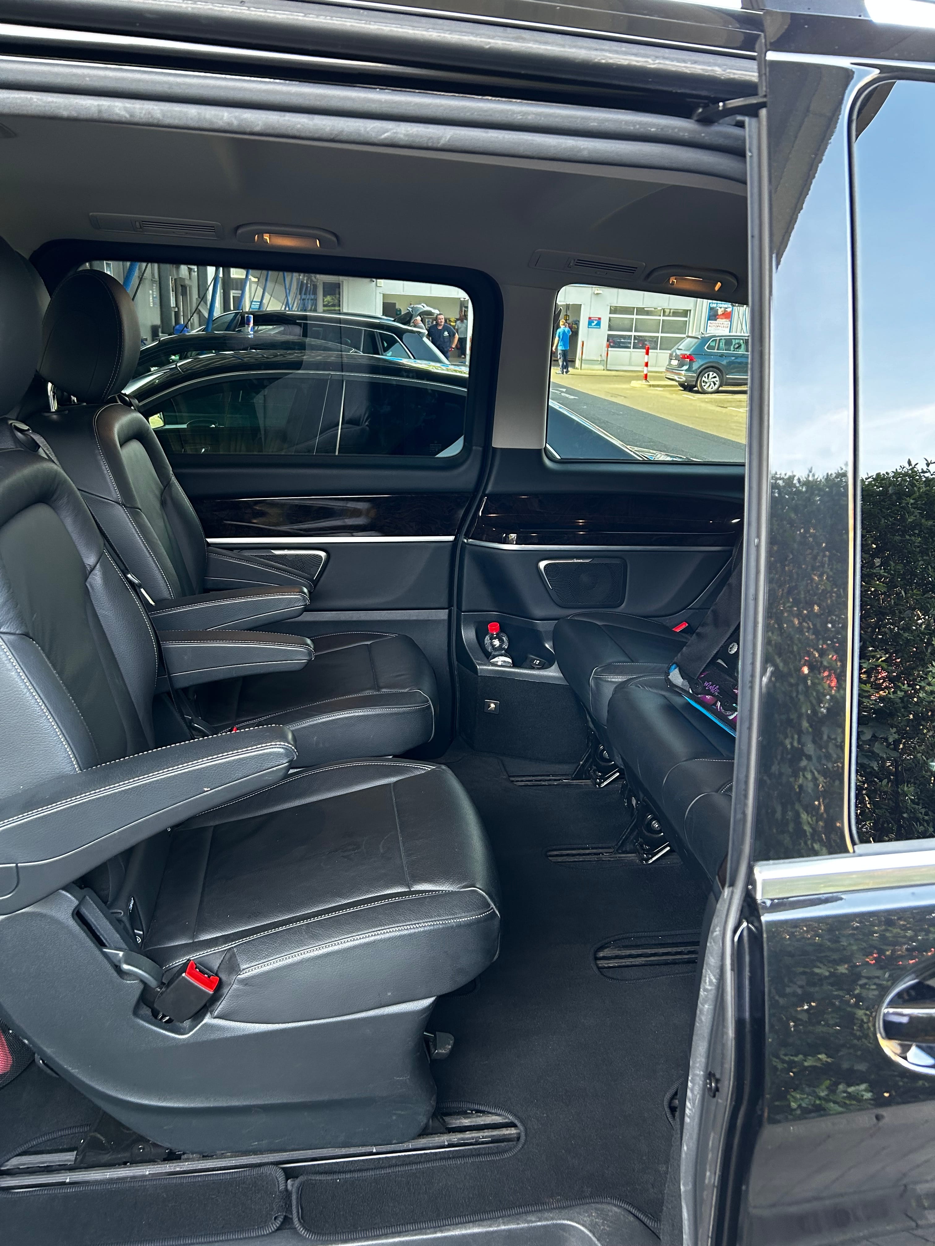 Mercedes-Benz V-Klasse 250 d 4-MATIC mit Navigationsgerät
