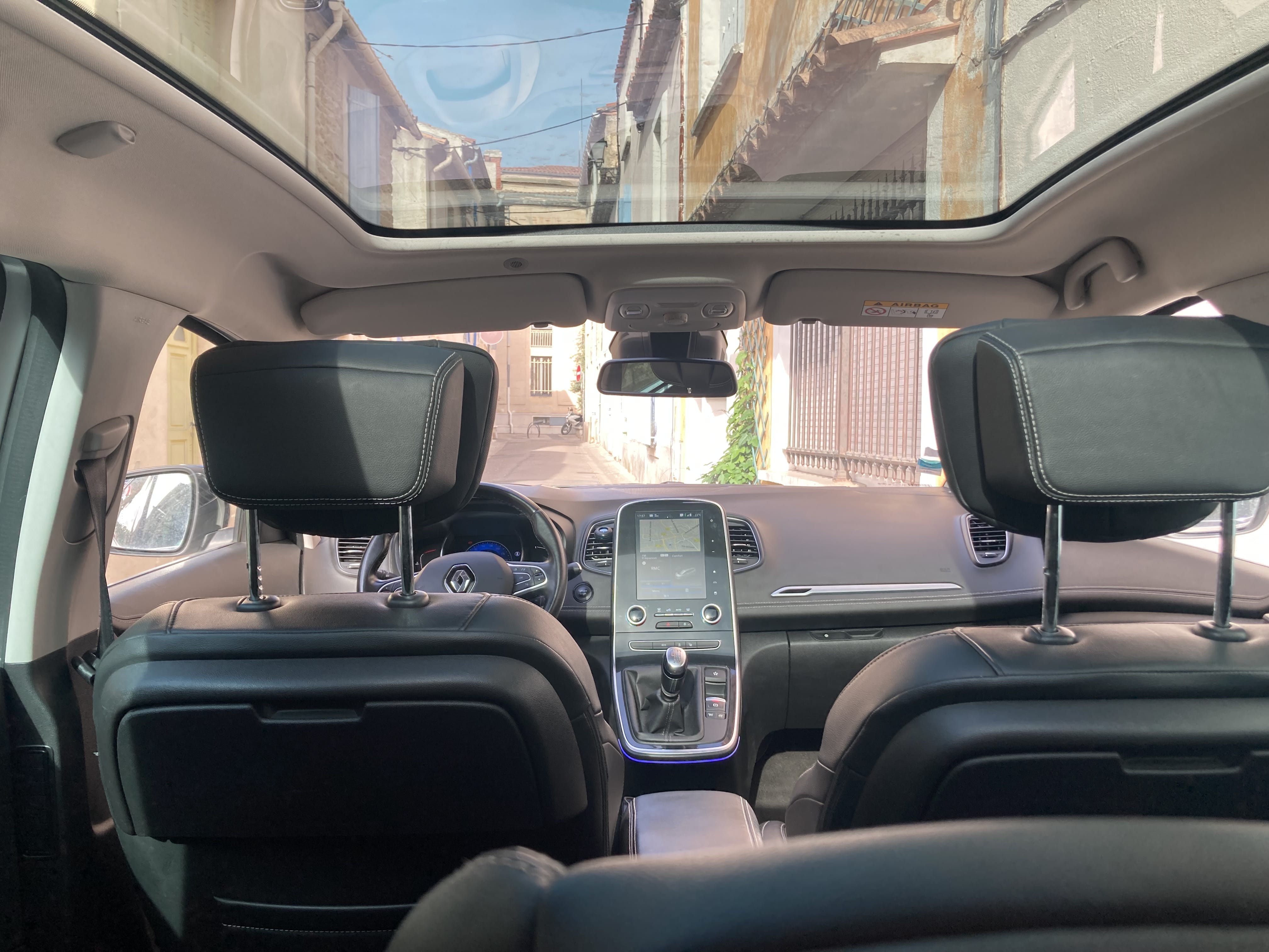 Renault Grand Scenic avec GPS