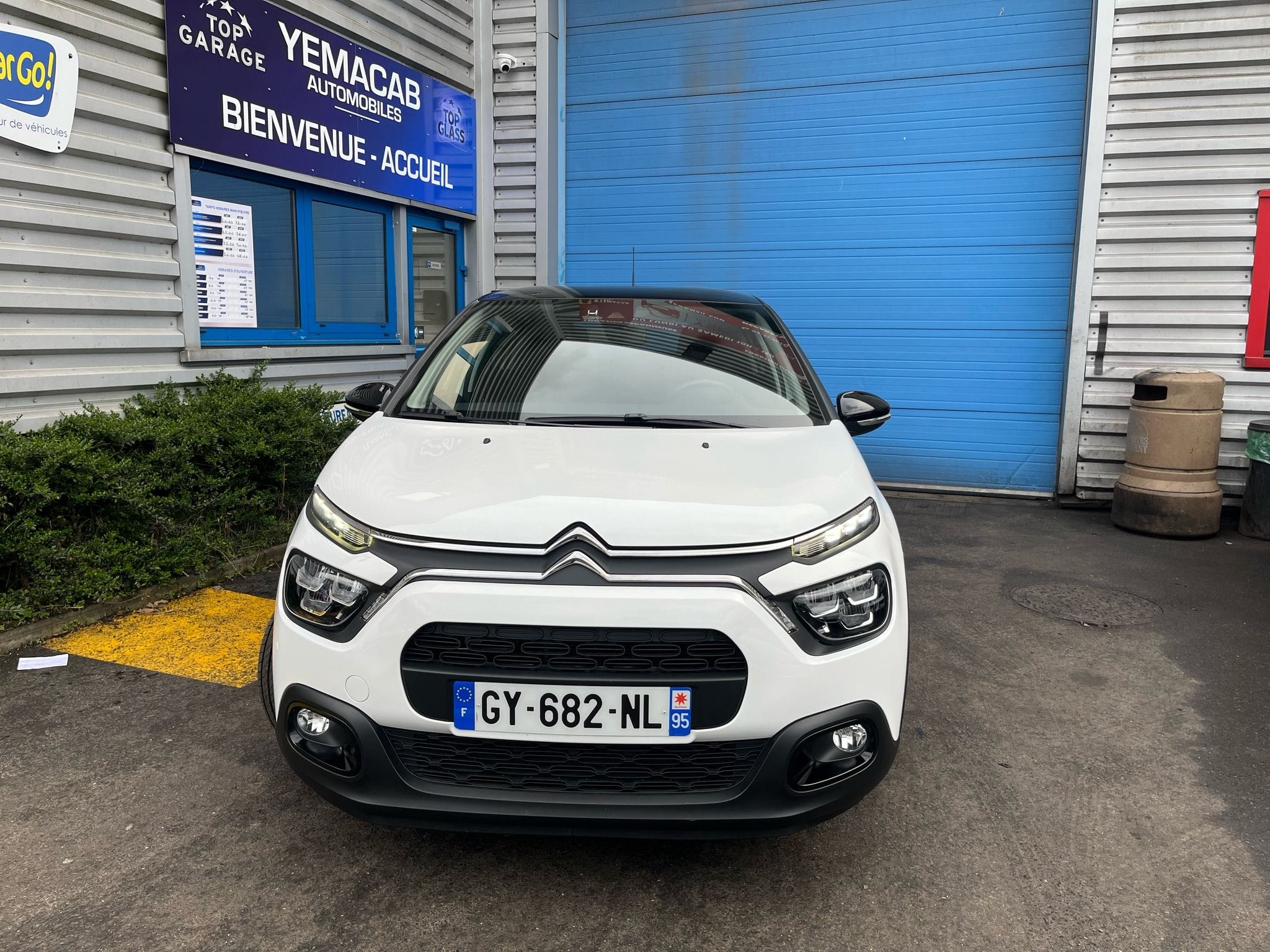 Citroen C3 DERNIERE GENERATION CarPlay, Clim Auto Radar de Recul Régulateur de vitesse avec Apple CarPlay