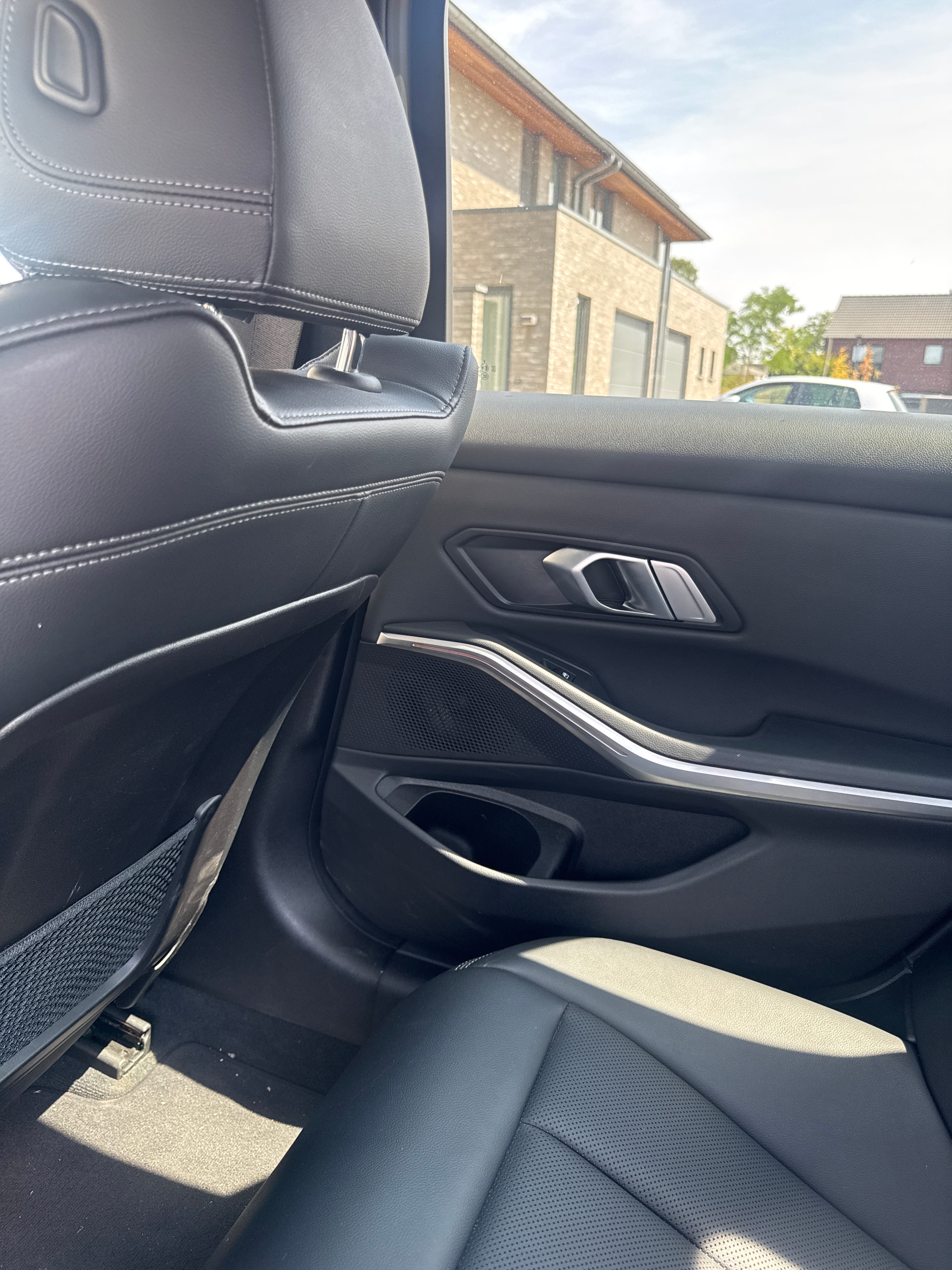 BMW Série 3 318d met Bluetooth audio