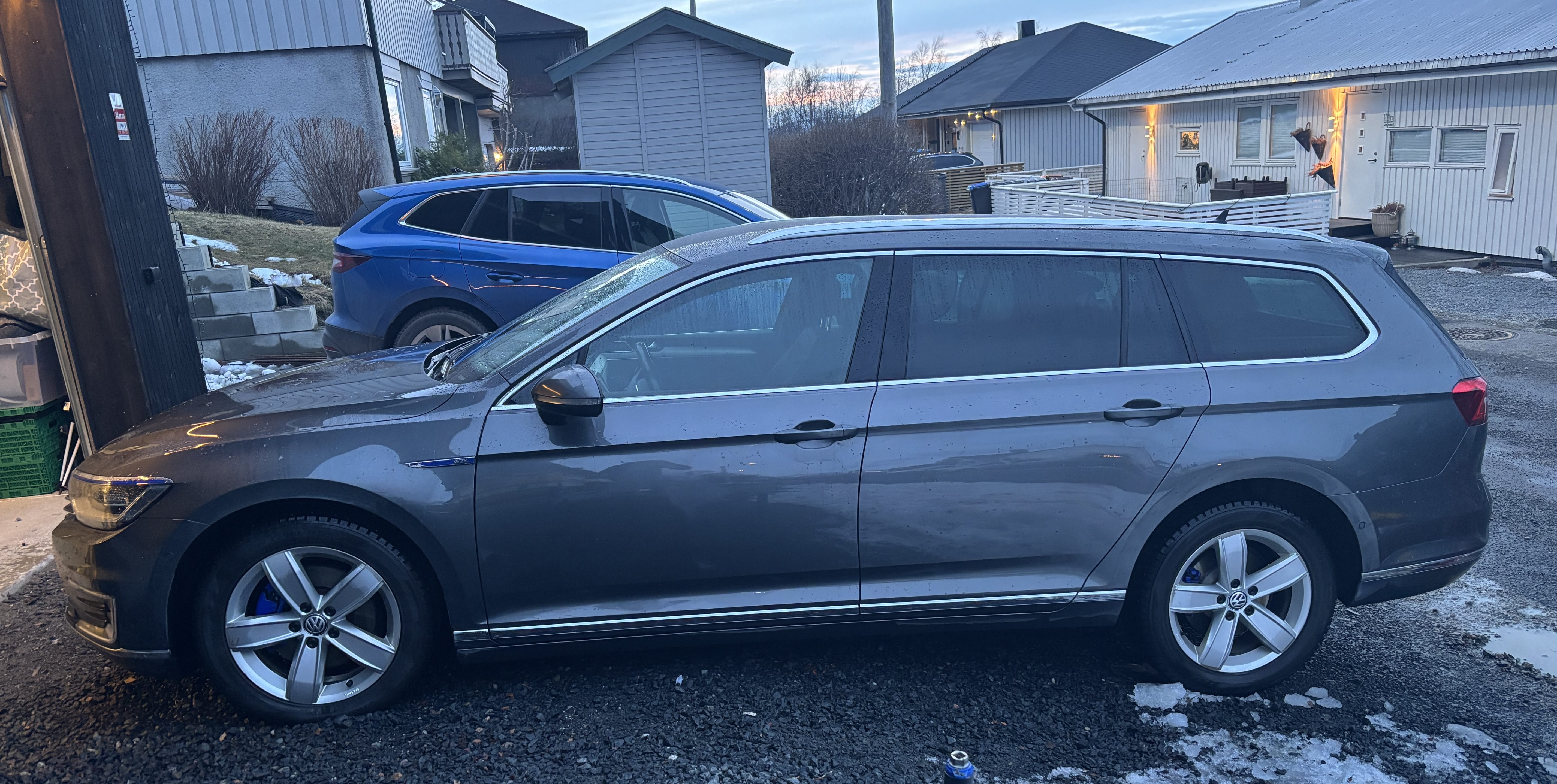 Volkswagen Passat GTE Hybrid with Air conditioning