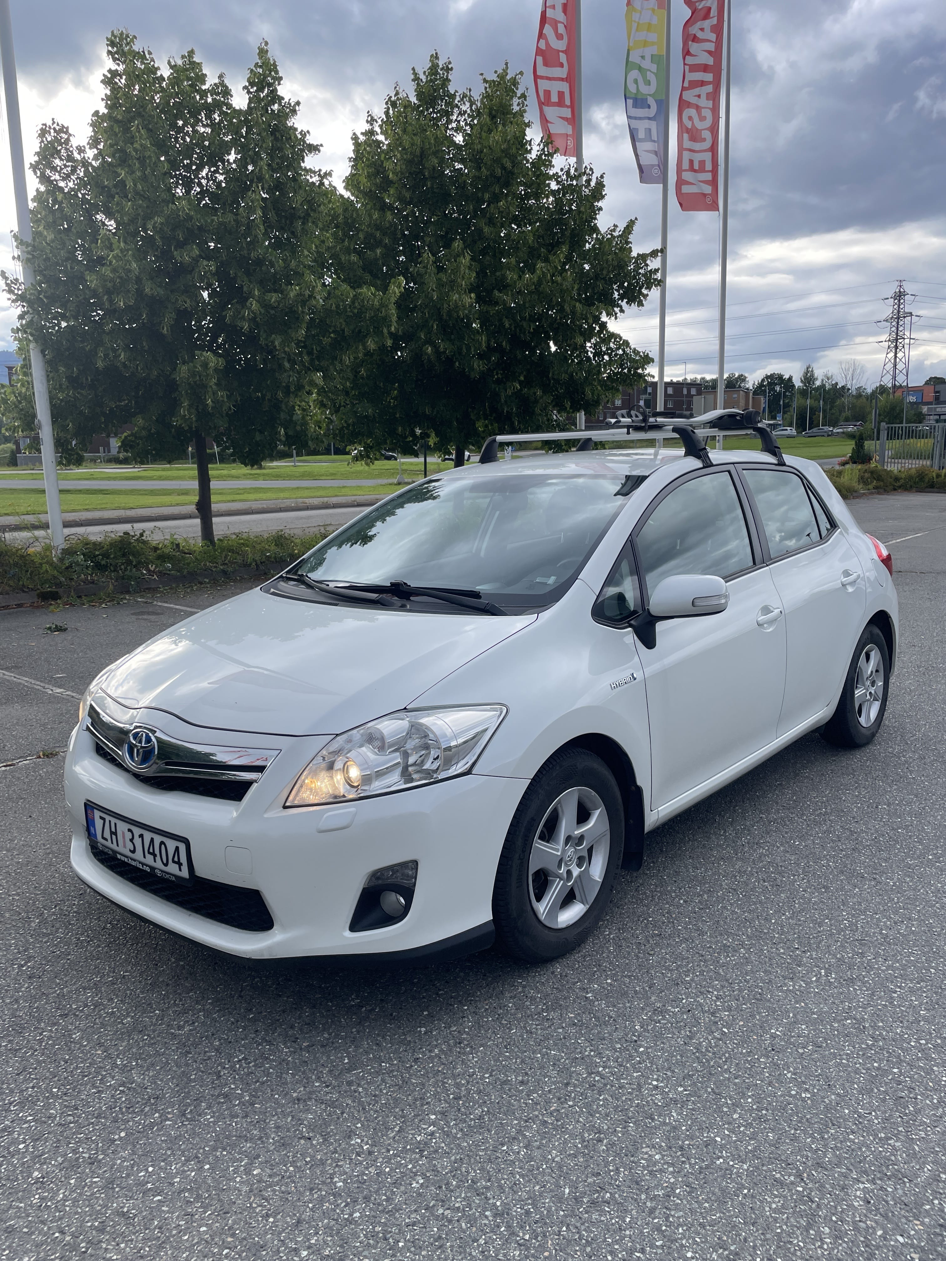 Toyota Auris, 2011, Blyfri 95, automatisk