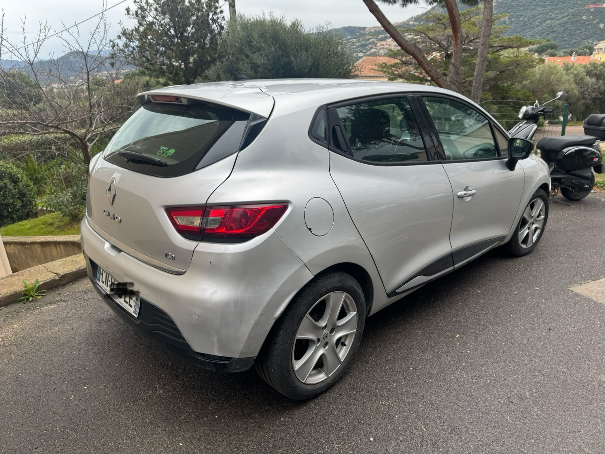 Renault Clio avec Climatisation