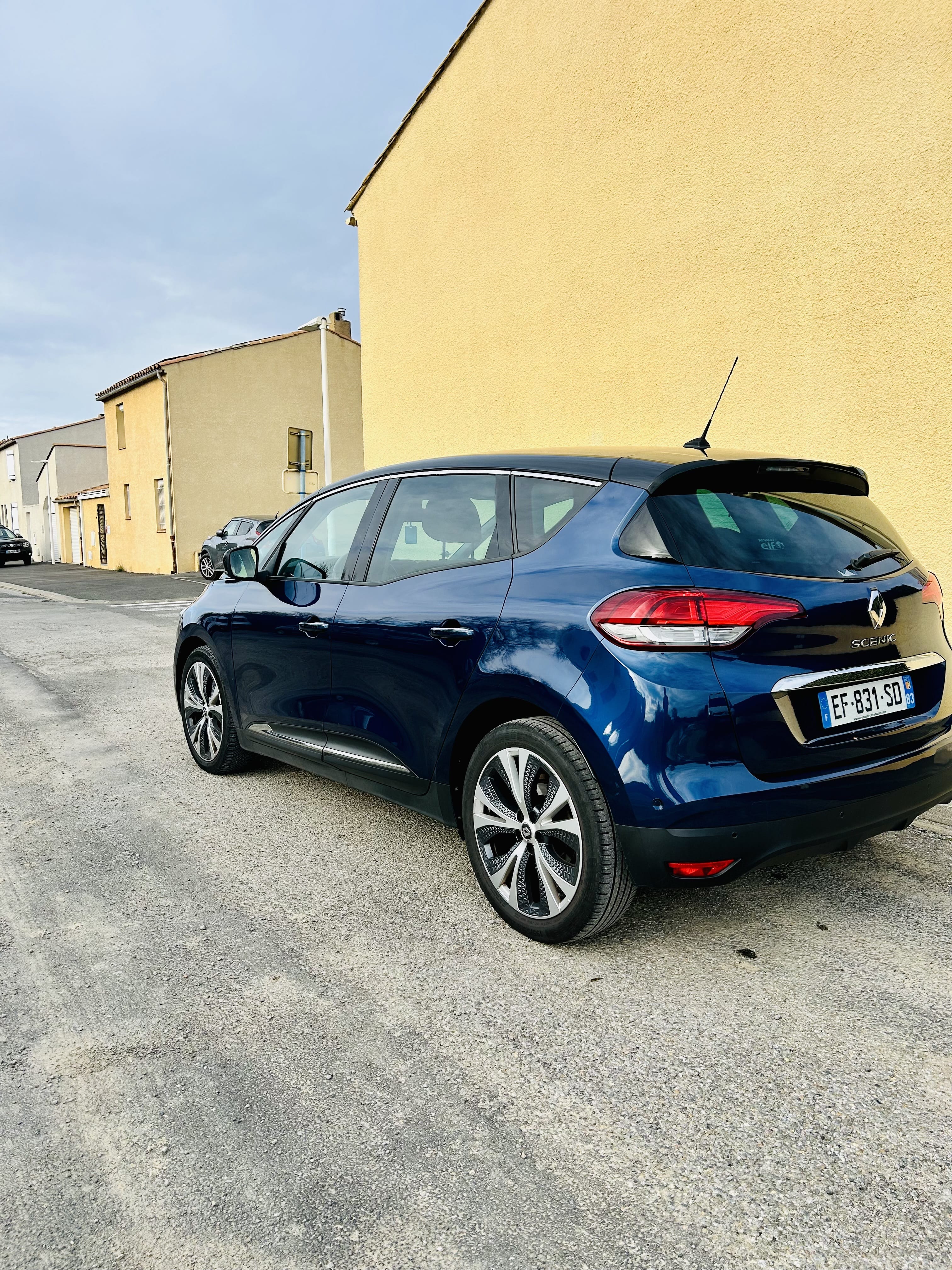 Renault Scenic avec Régulateur de vitesse