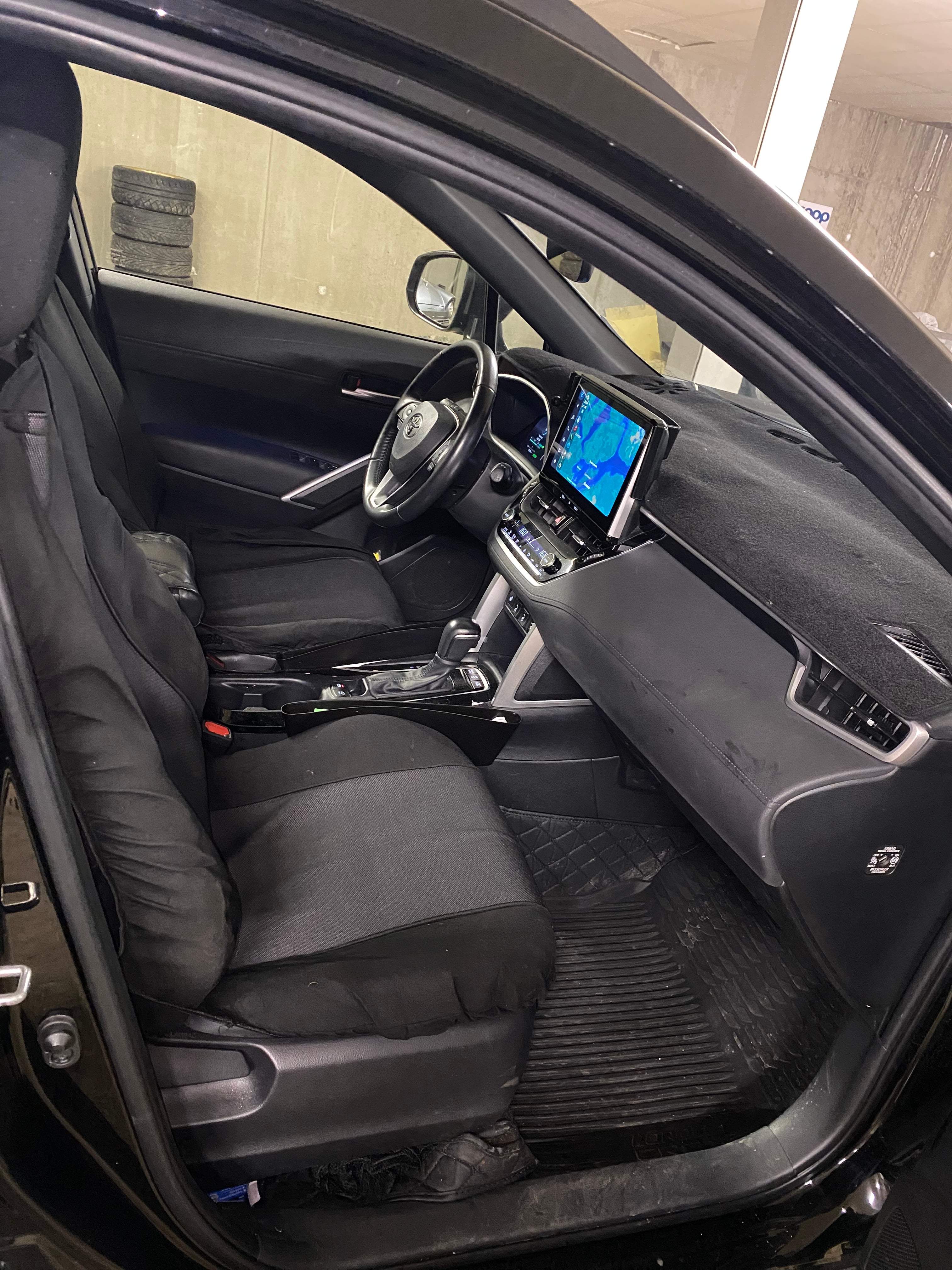 Toyota Corolla Cross mit Dashcam