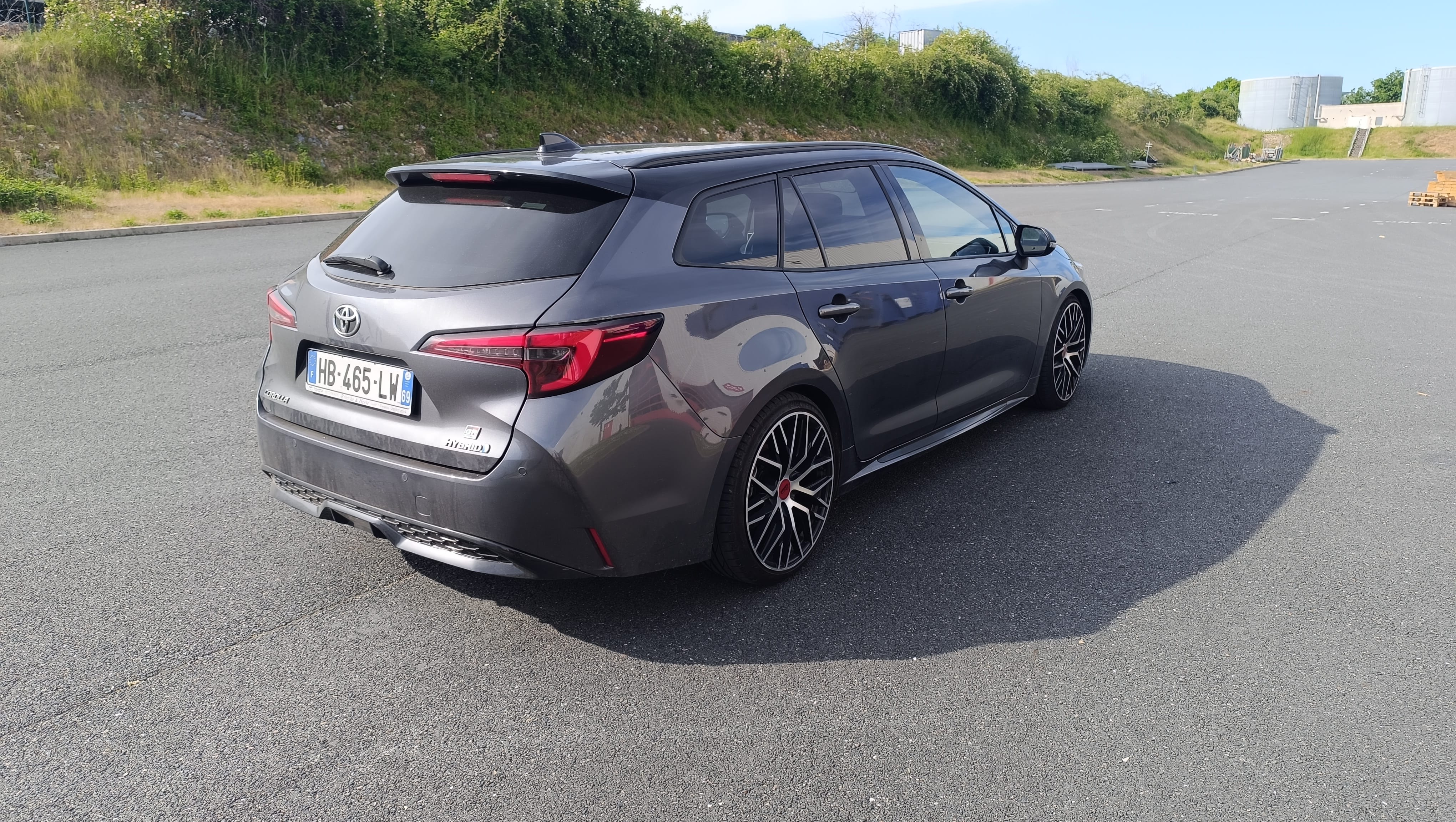 Toyota Corolla Break Hybride avec Climatisation