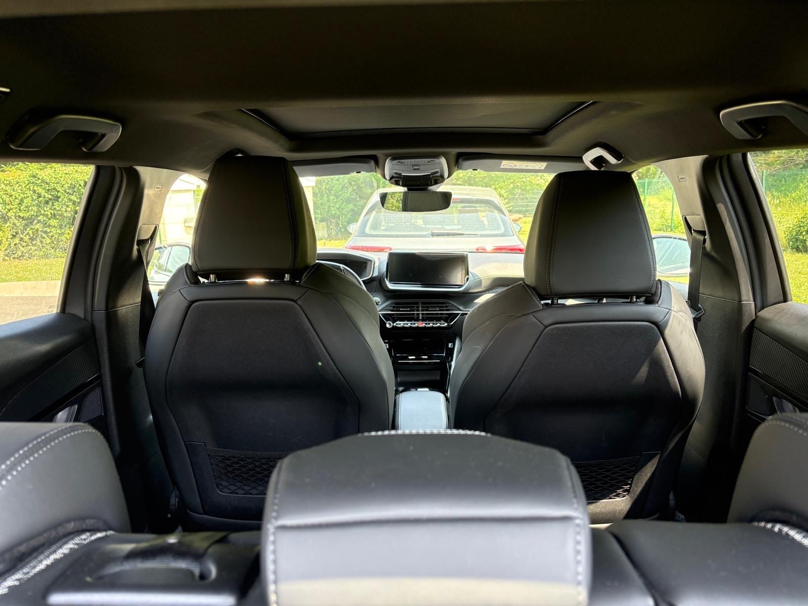 Peugeot 2008 avec GPS