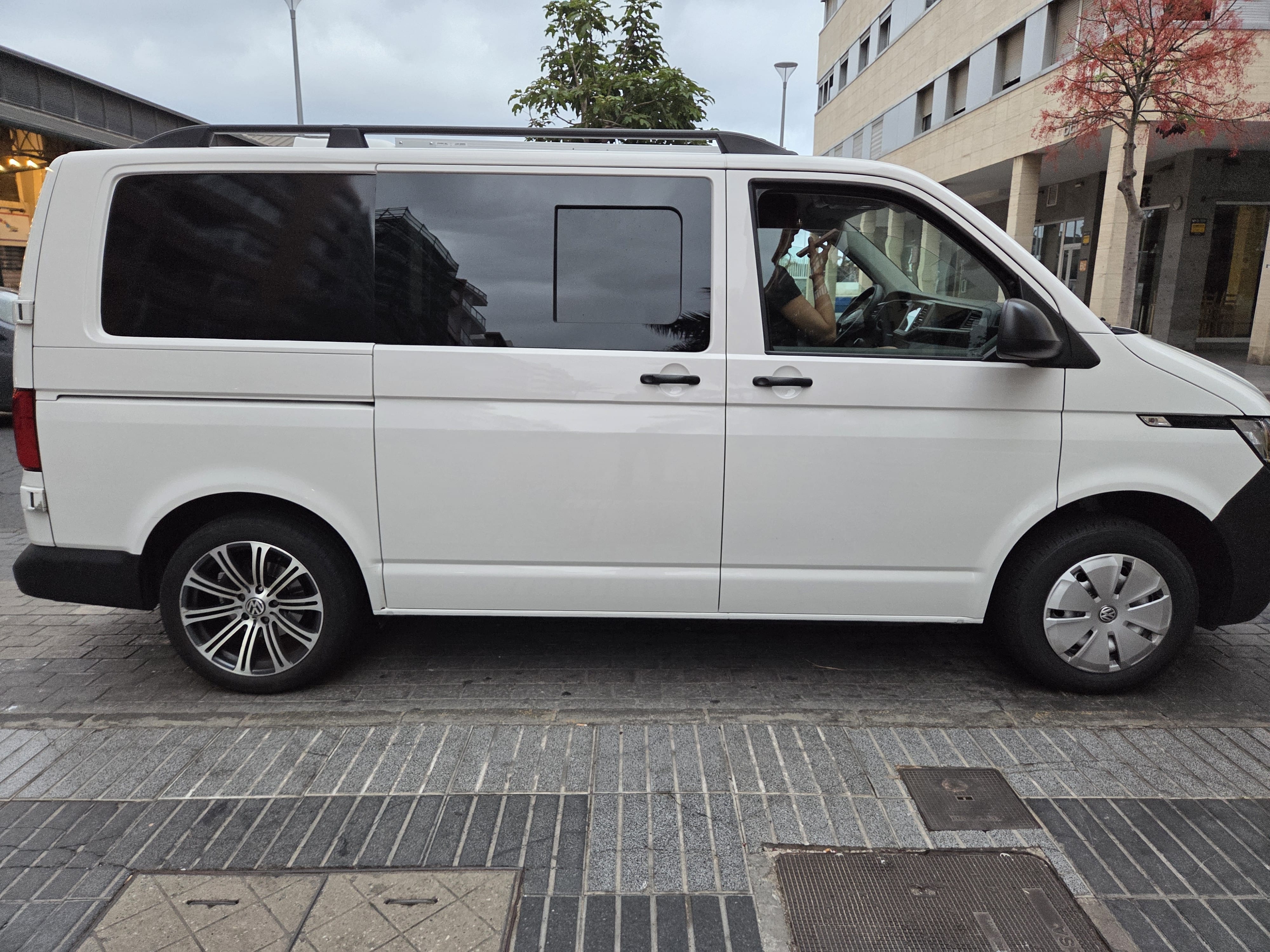 Volkswagen Transporter Camper con Aire acondicionado