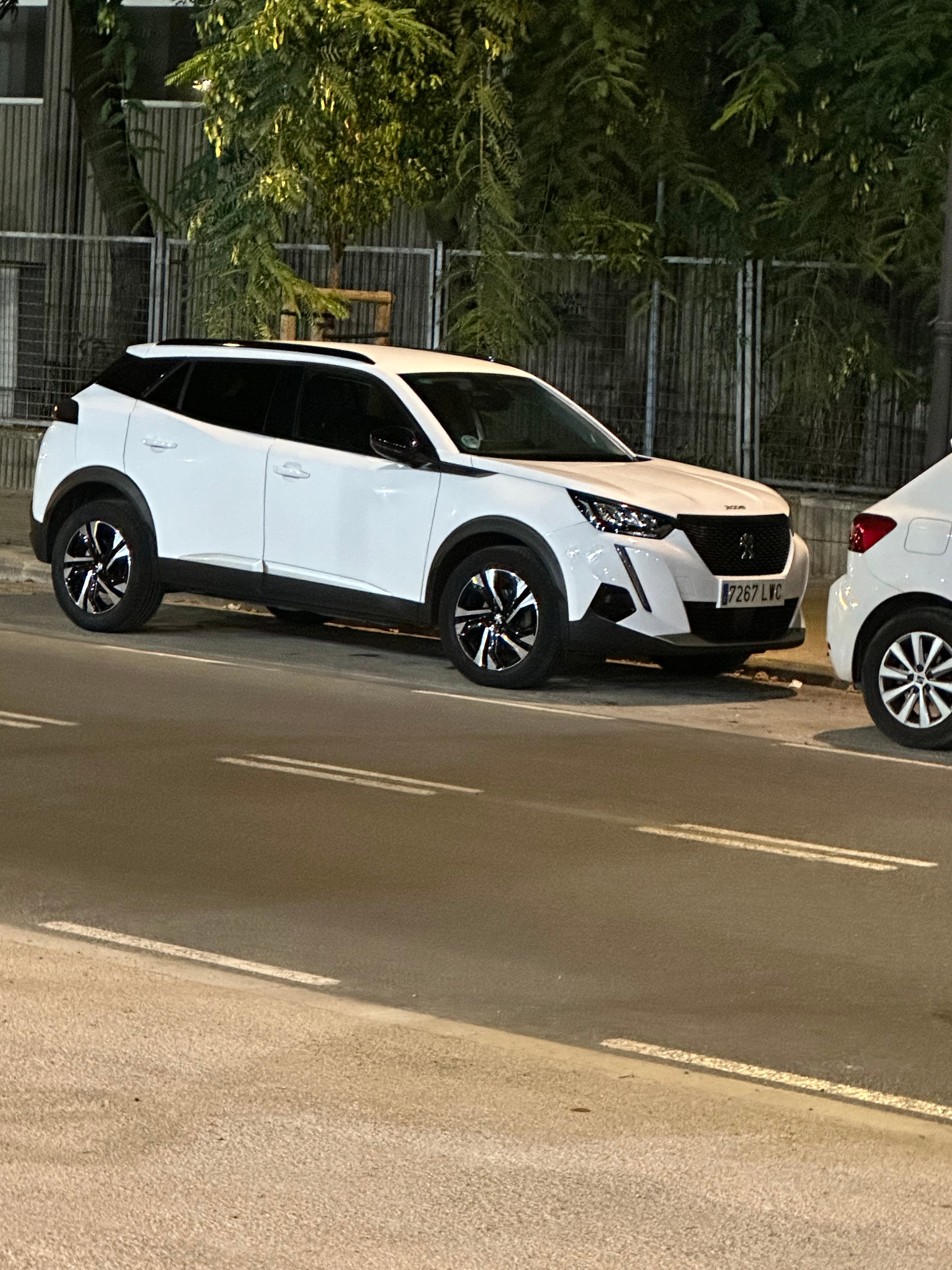 Peugeot 2008 con Aire acondicionado