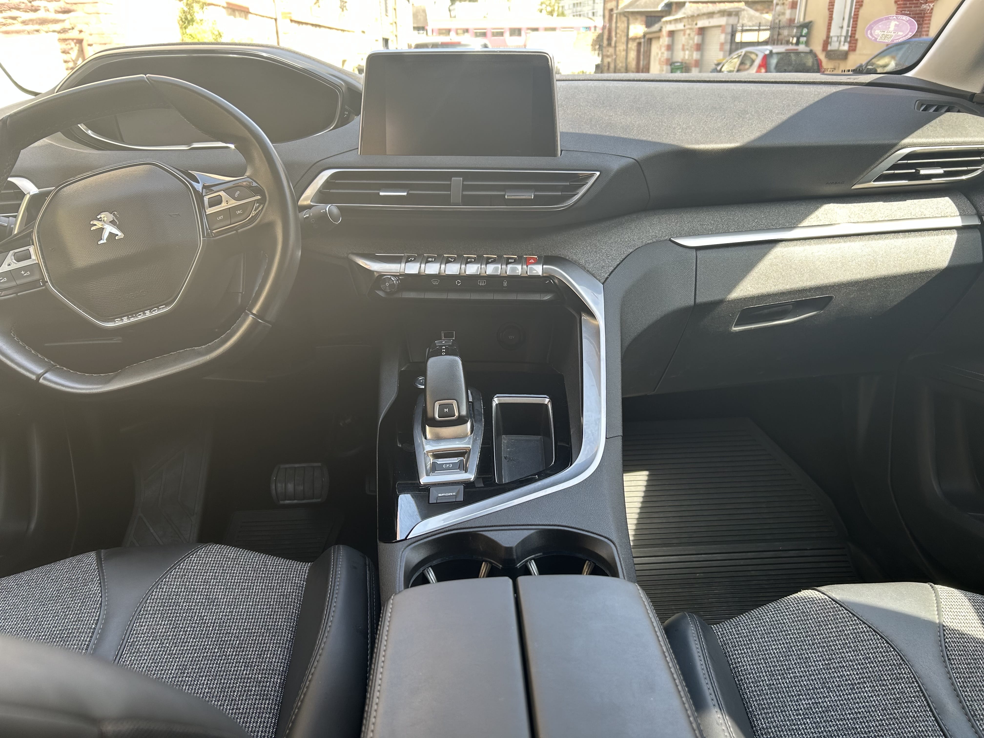 Peugeot 3008 avec Régulateur de vitesse