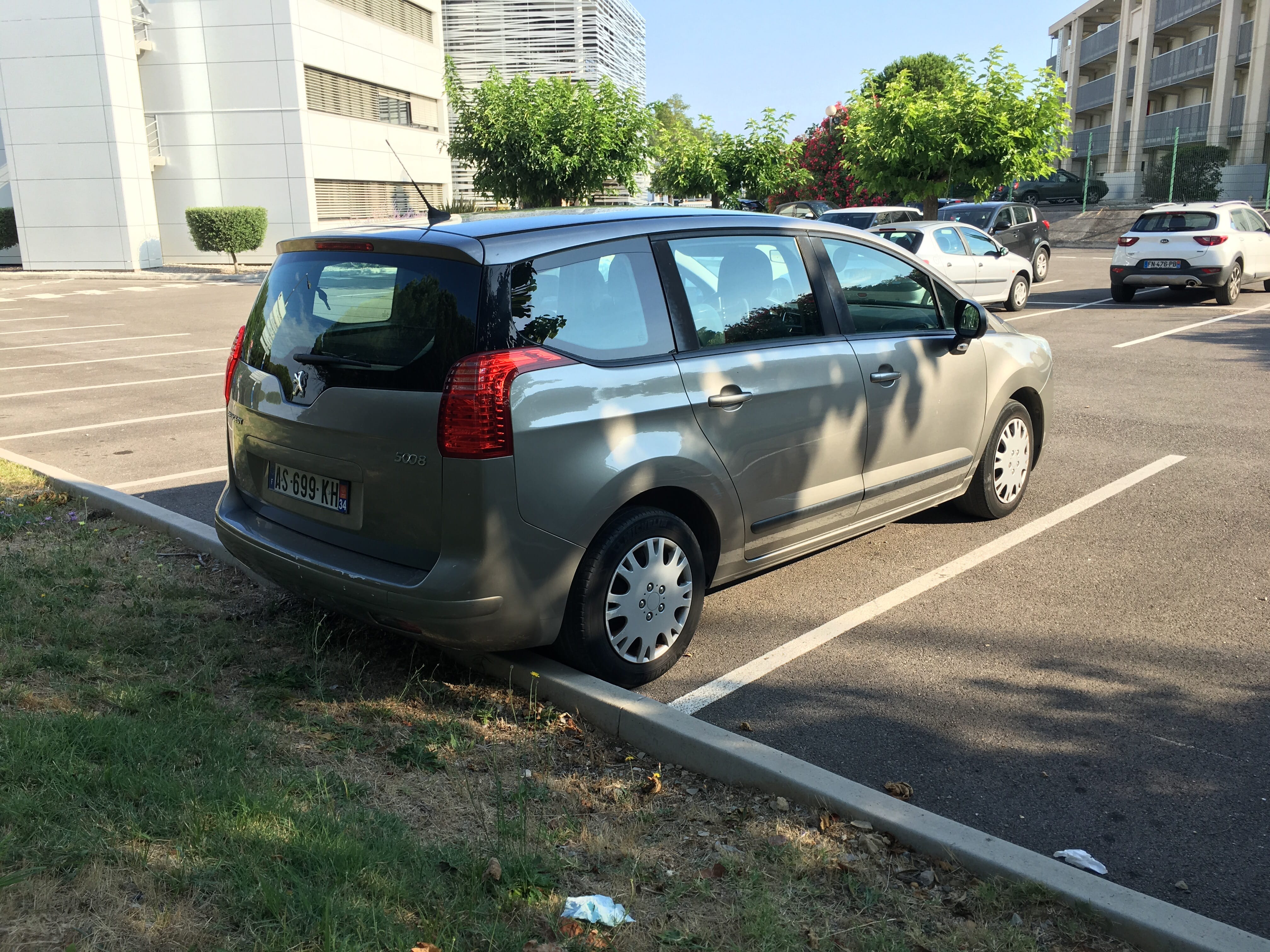 Peugeot 5008 avec Climatisation