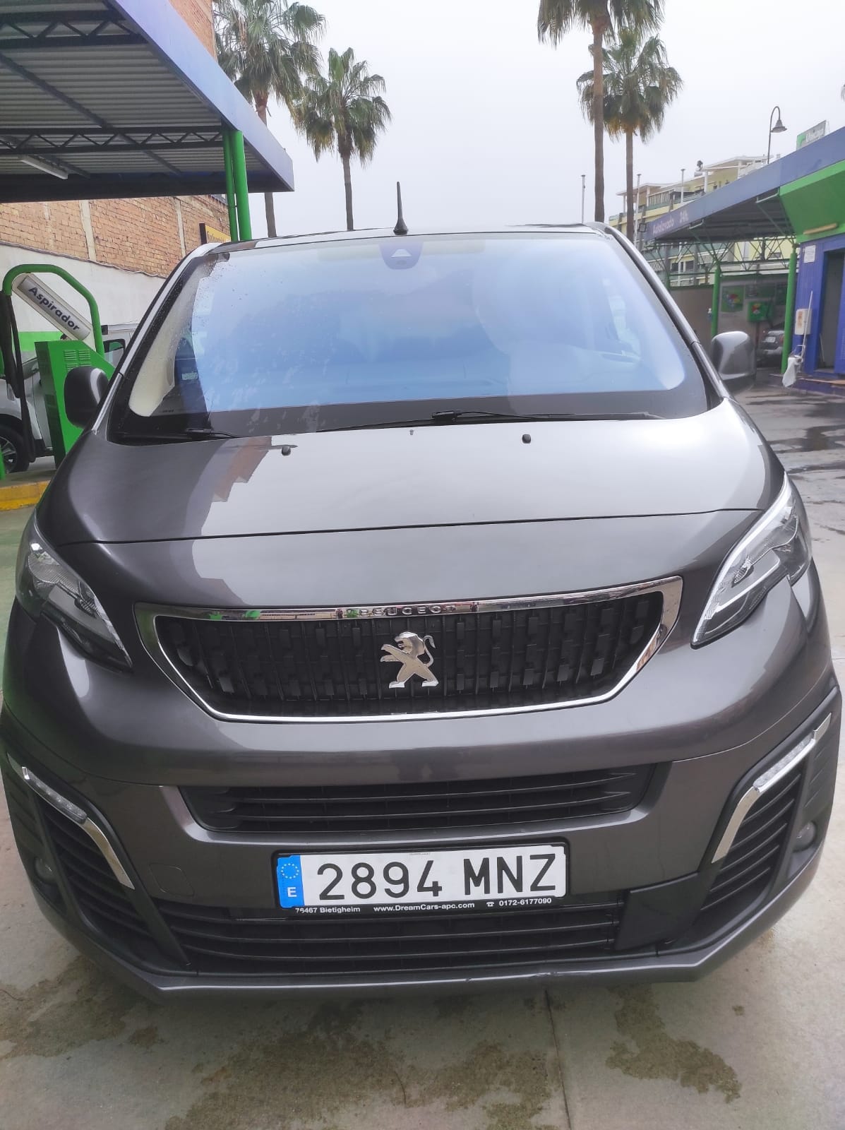 Peugeot Expert 2.0 HDI, 2024, Diesel, 8 plazas