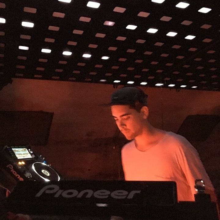 Victor