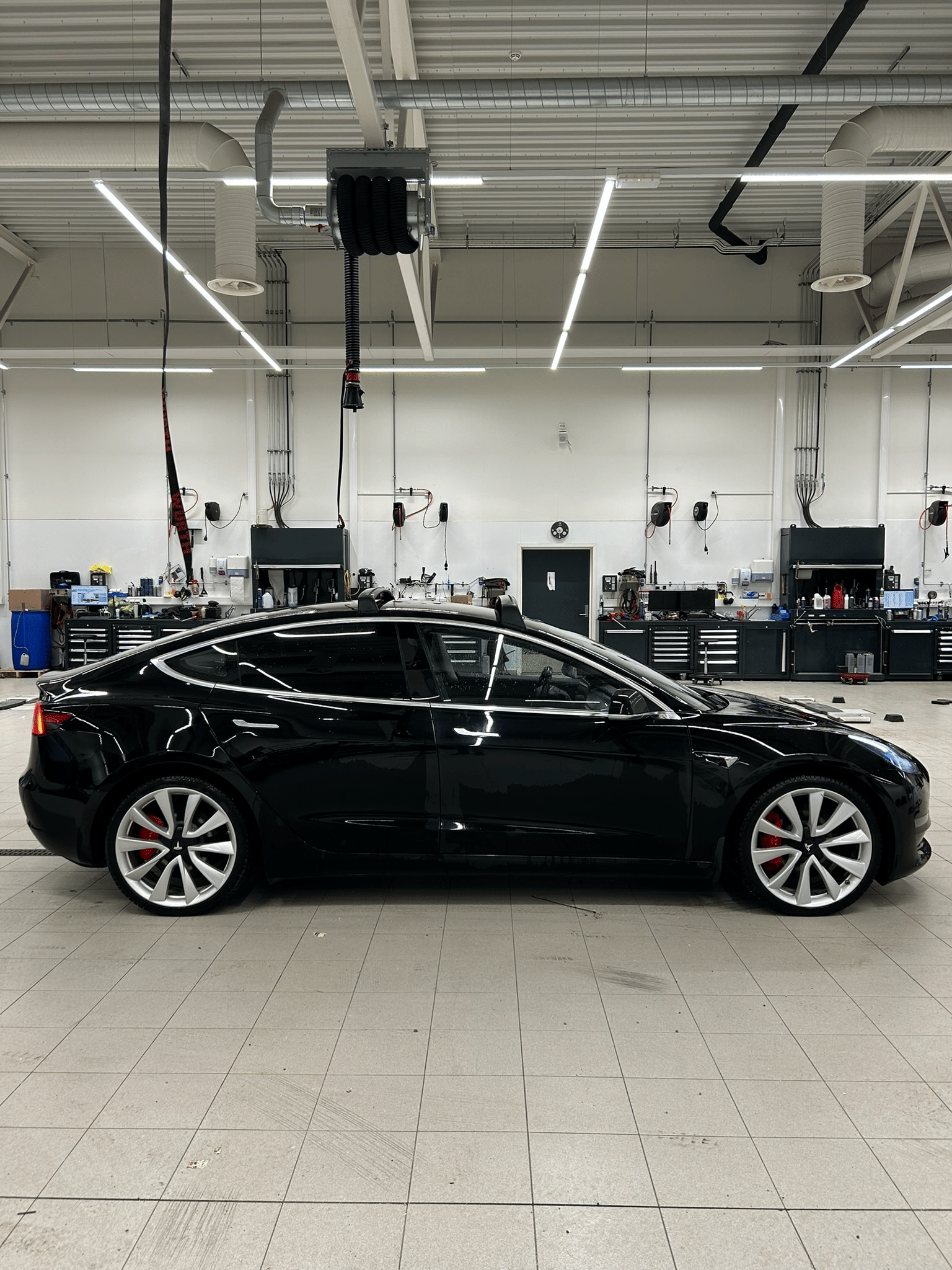 Tesla Model 3 Performance med Aircondition
