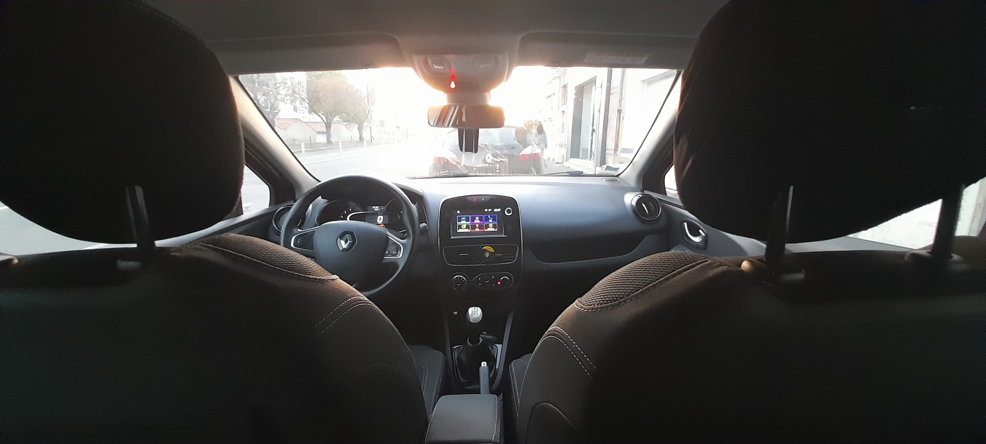 Renault Clio Estate avec GPS