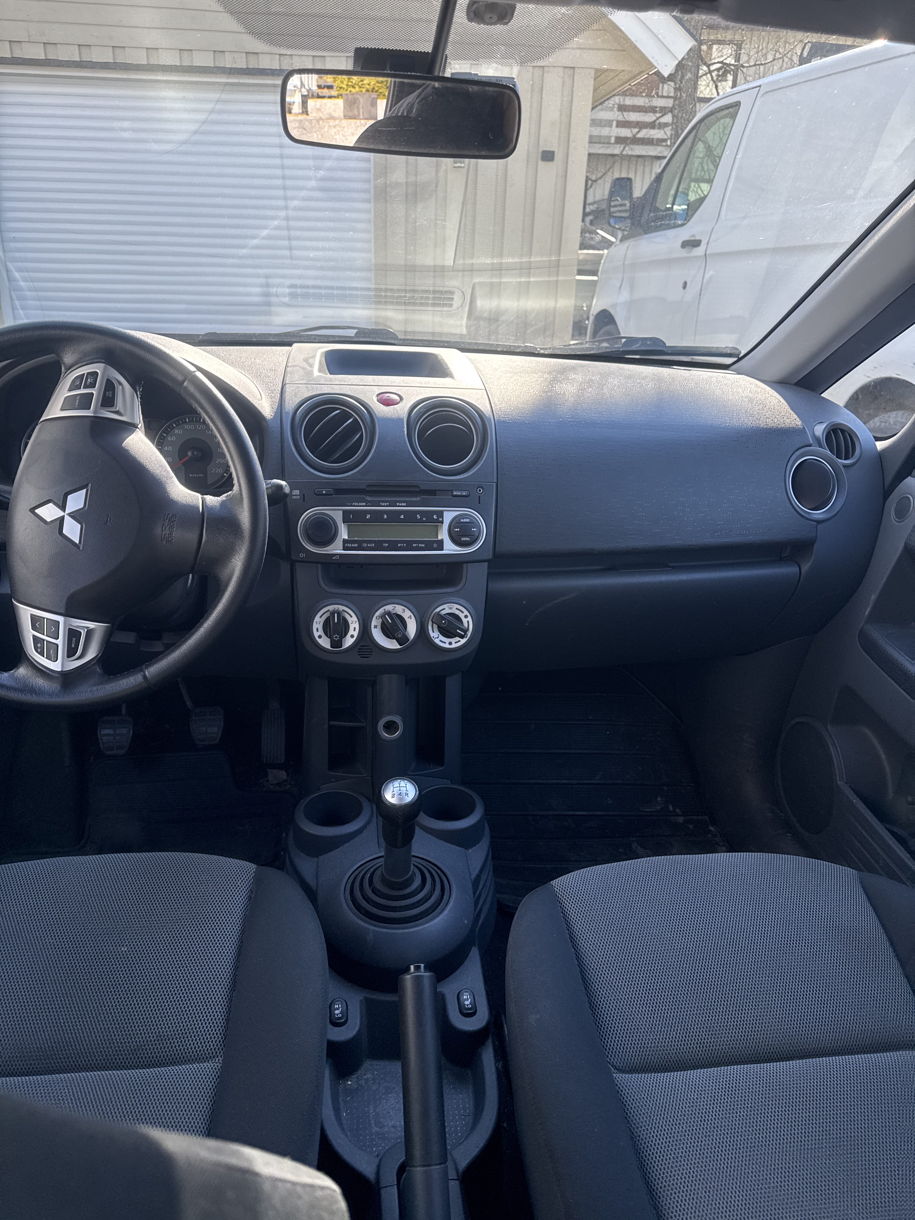 Mitsubishi Colt
