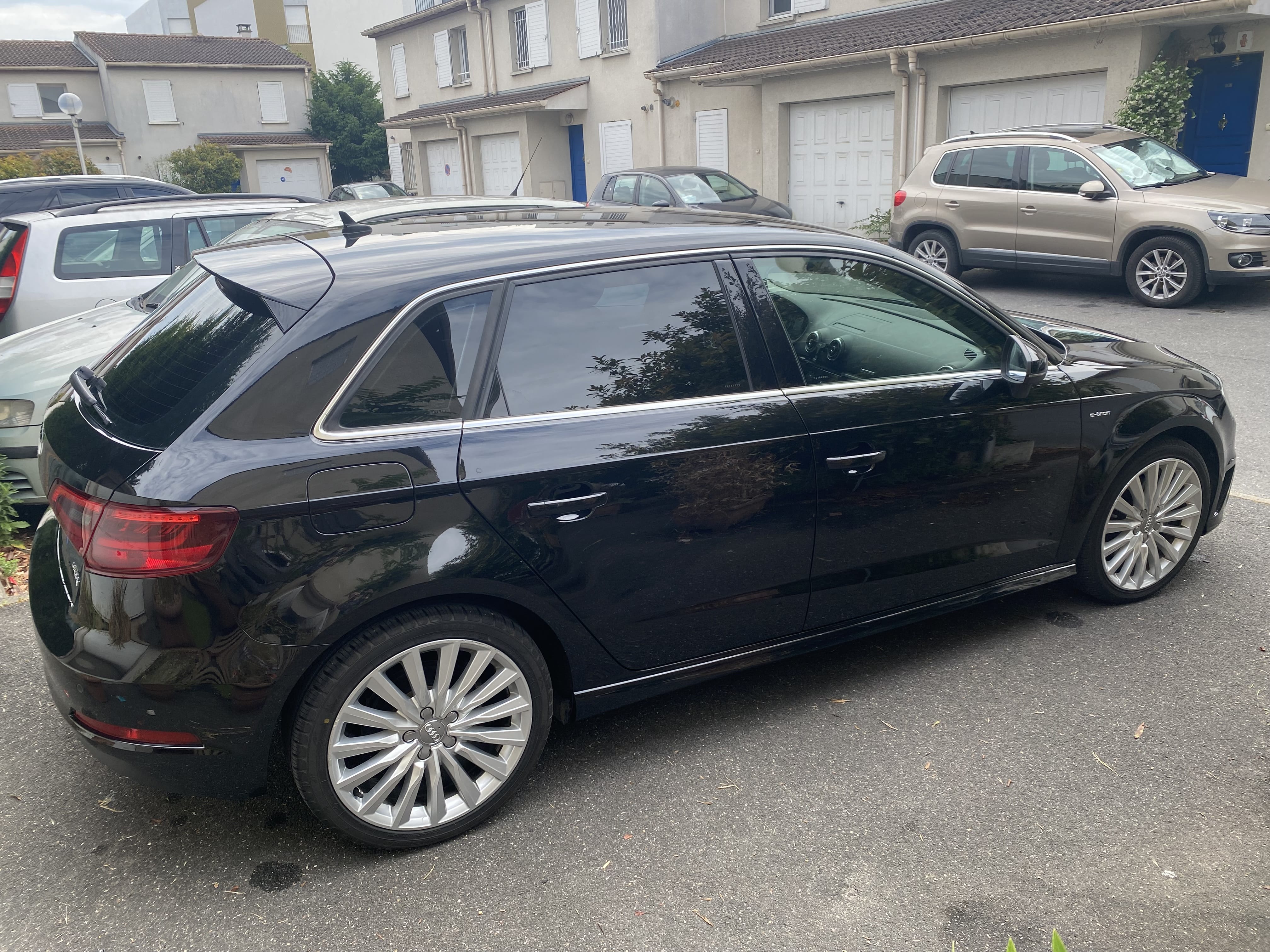 Audi A3 Sportback e-tron avec Régulateur de vitesse