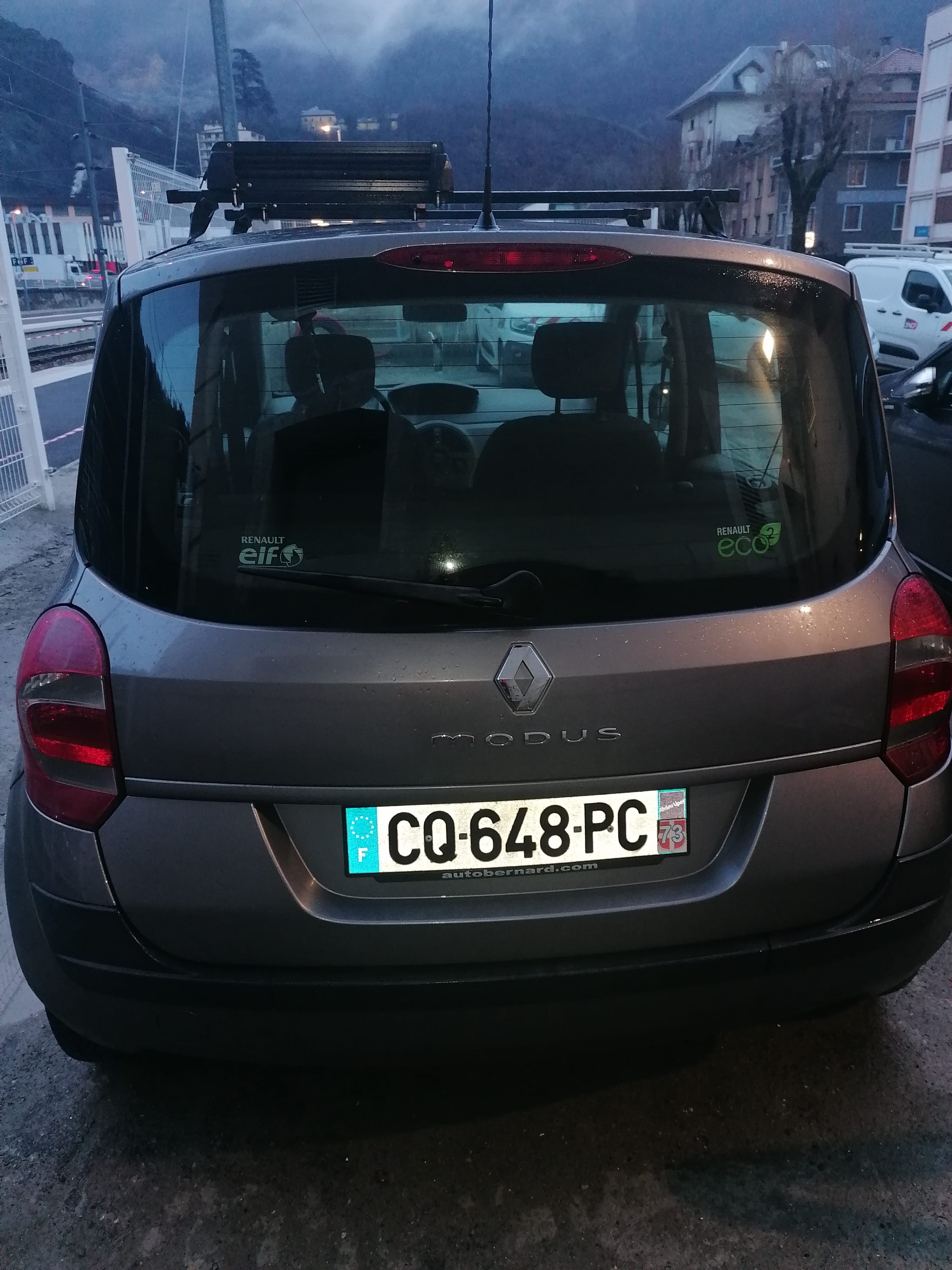 Renault Modus avec Pneus neige