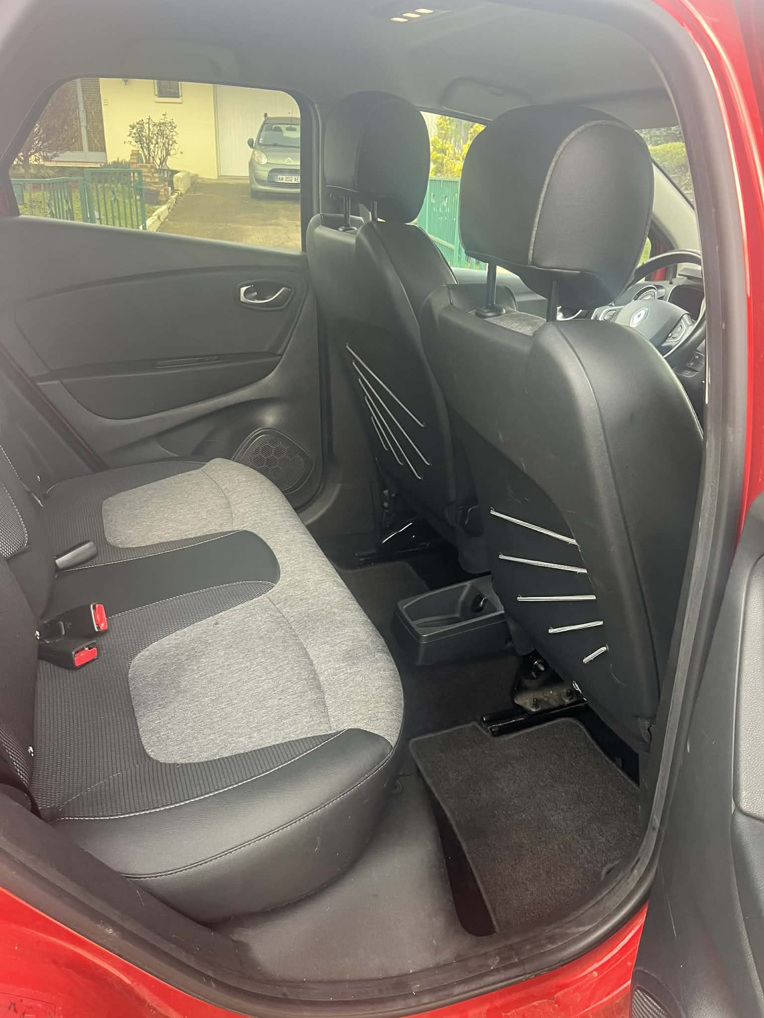 Renault Captur avec Entrée audio / iPod