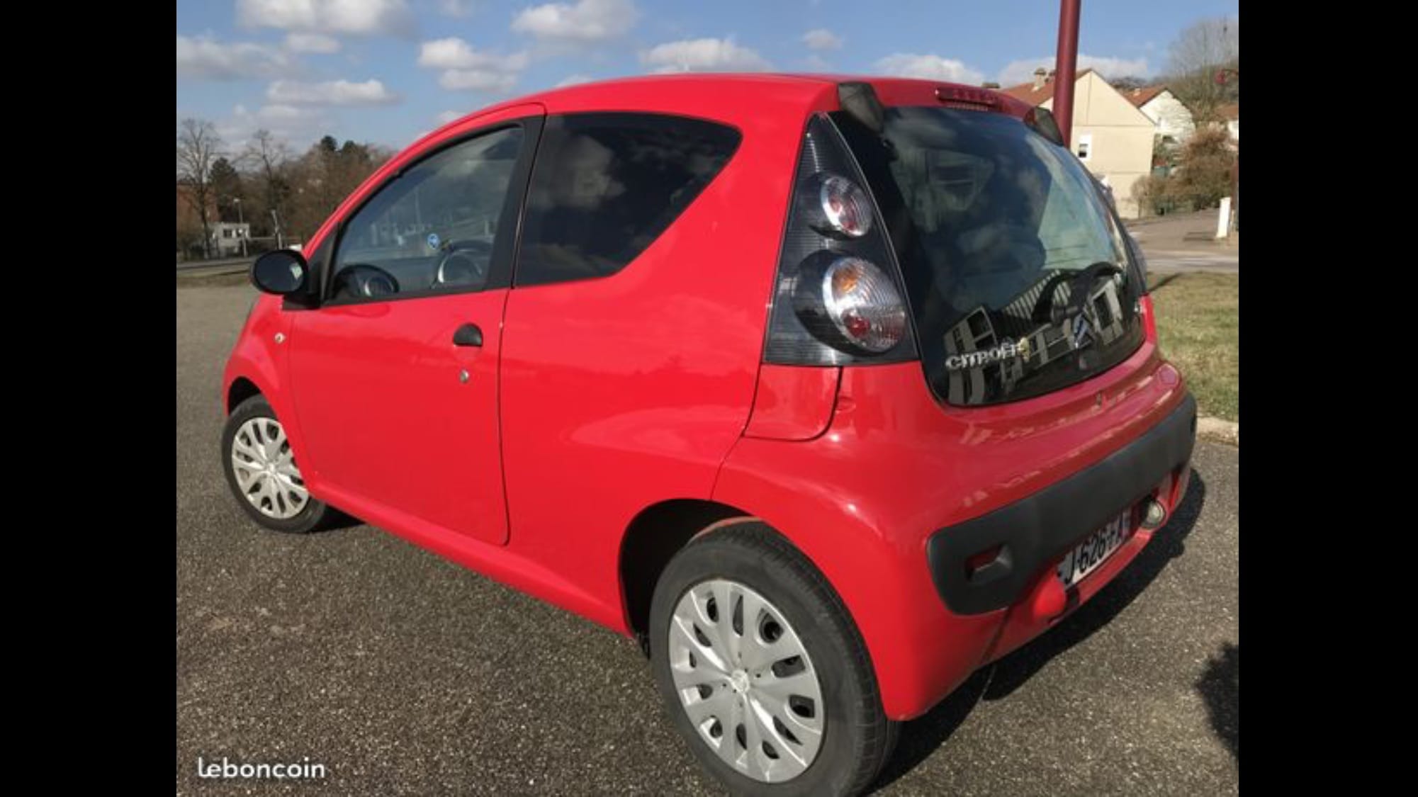 Citroen C1 Rouge 3p aeroport gare livrable avec Entrée audio / iPod