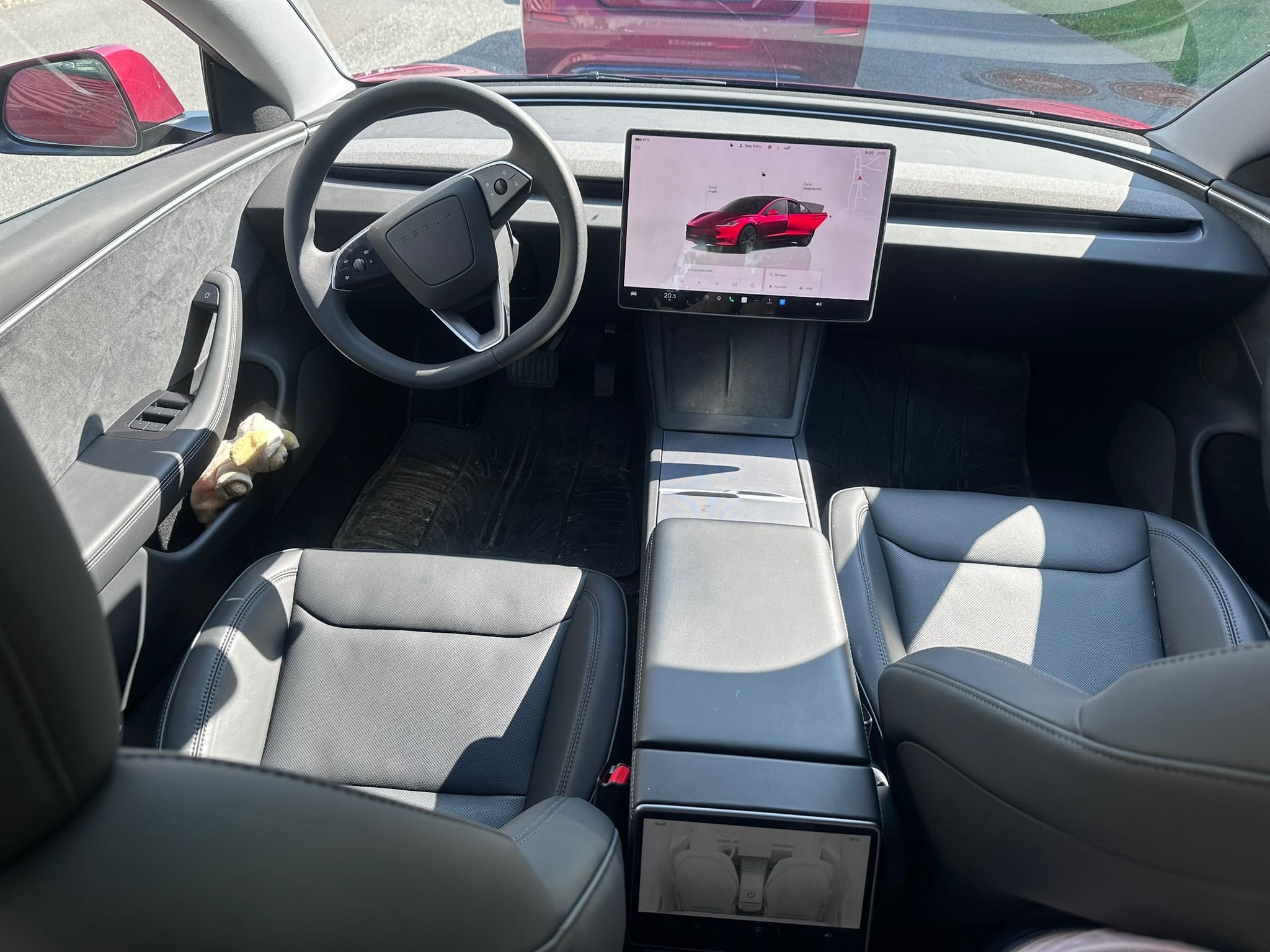 Tesla Model 3 Long Range med GPS