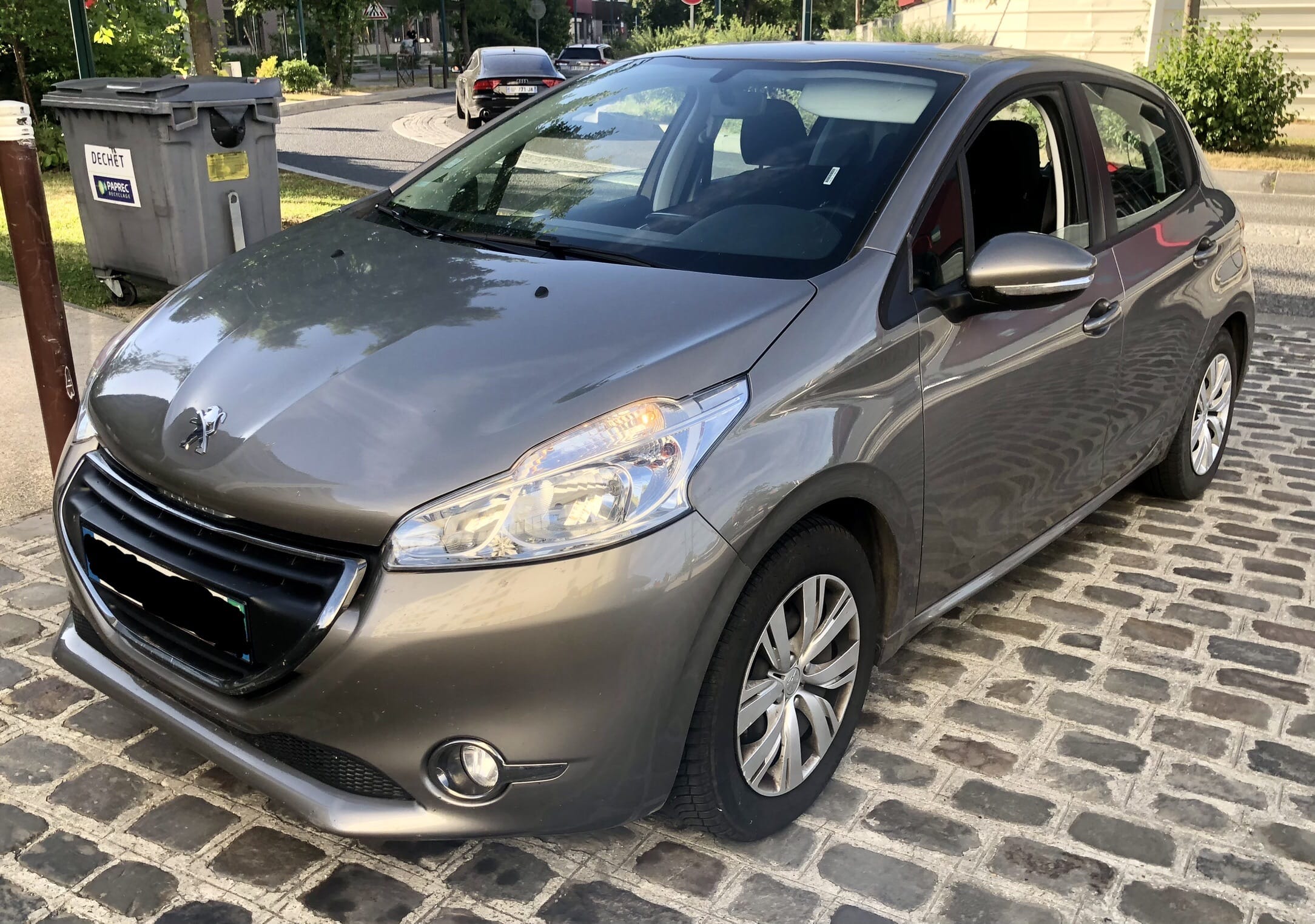 Peugeot 208, 2013, Essence 95