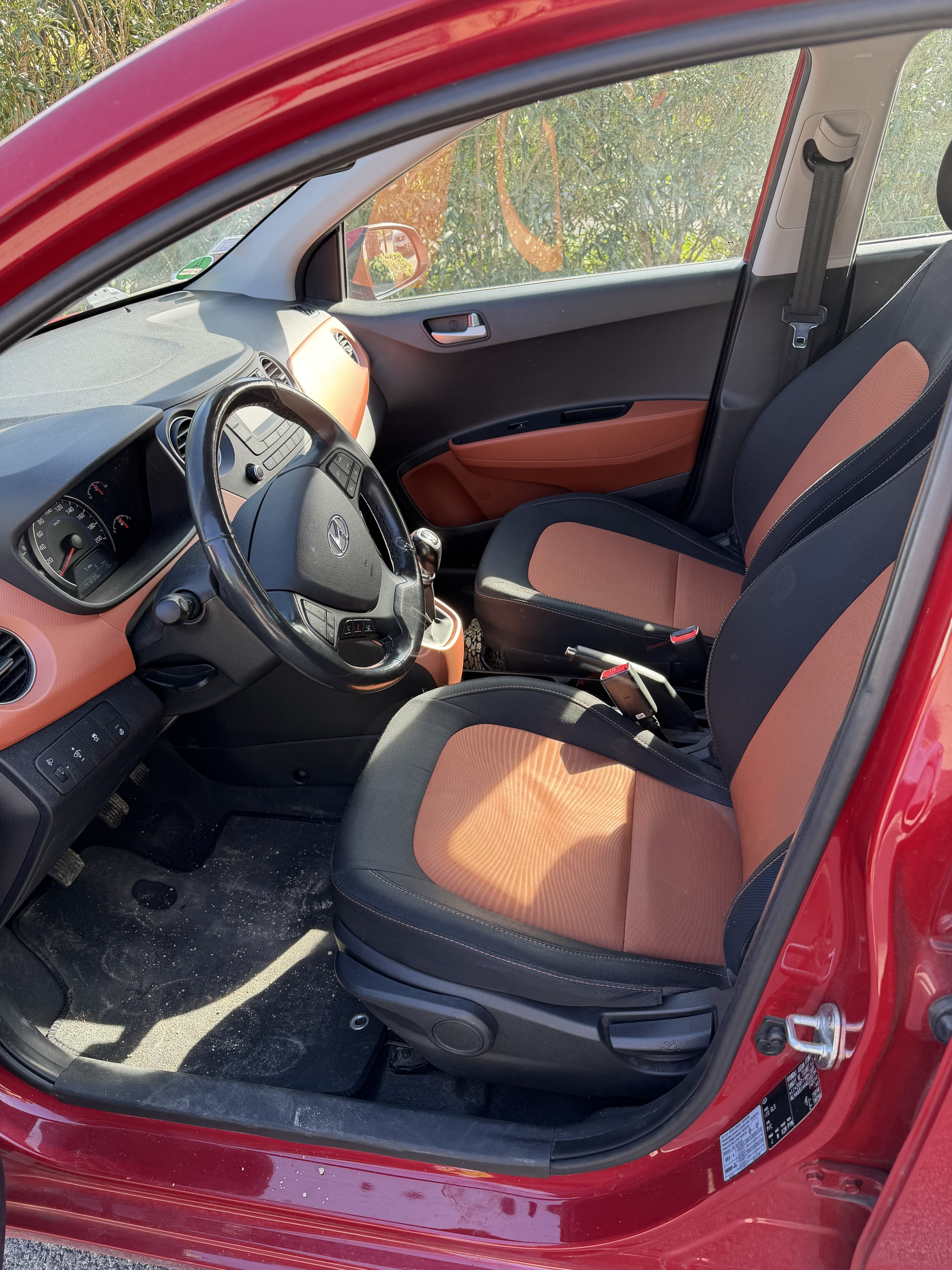 Hyundai i10 avec Siège bébé