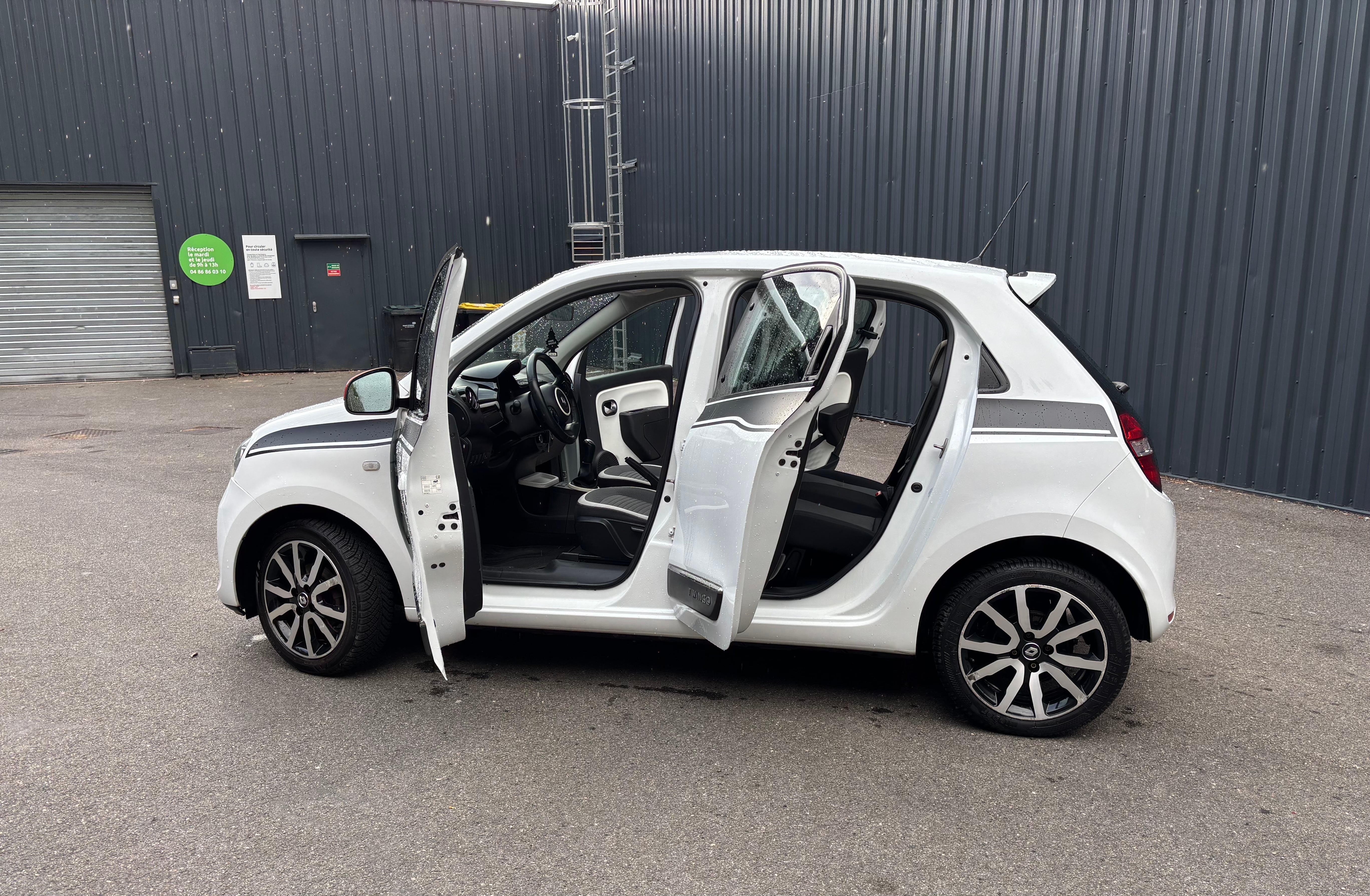 Renault Twingo III avec Port USB