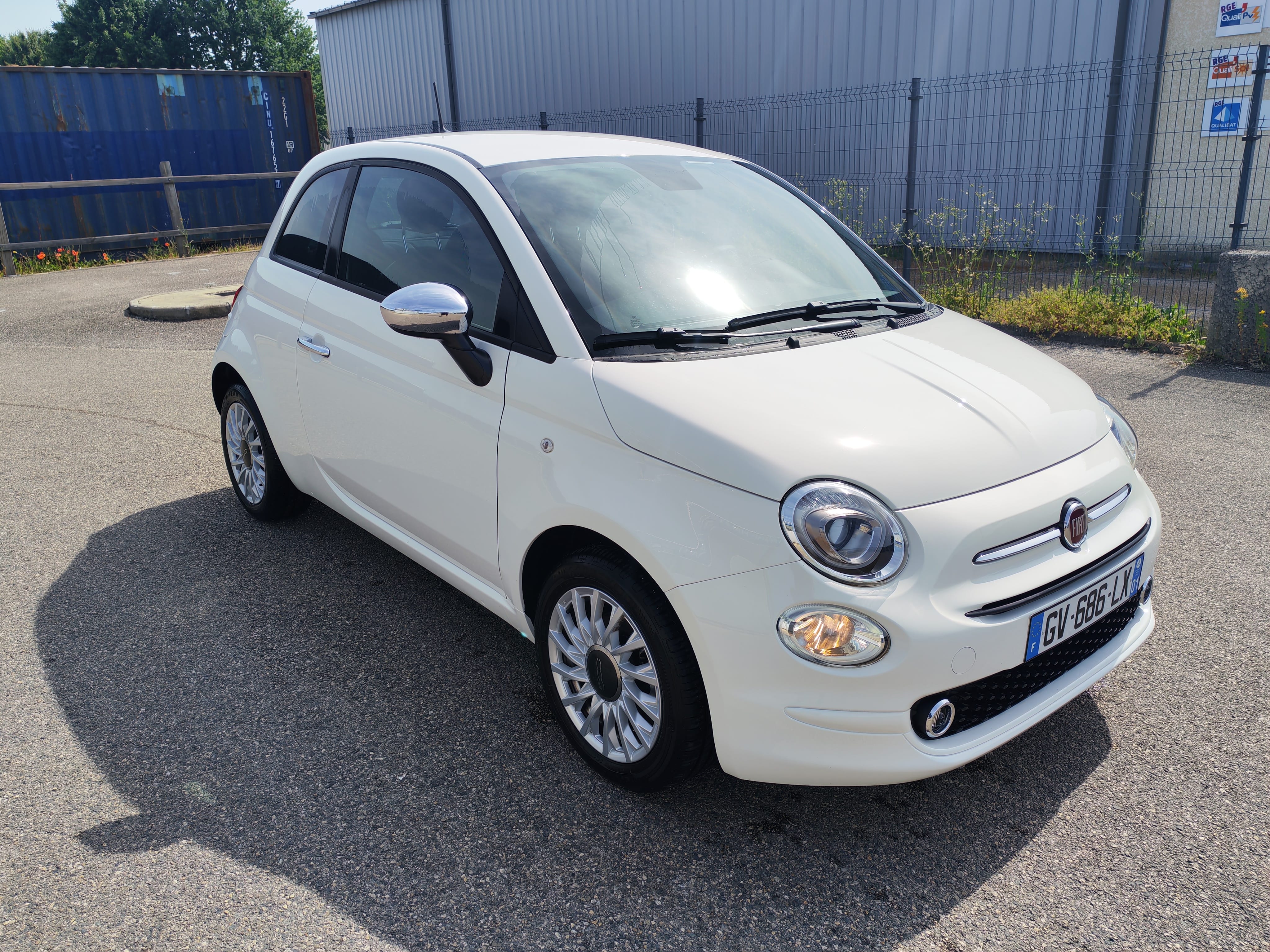 Fiat 500, 2024, Essence 95 / Électrique (hybride)
