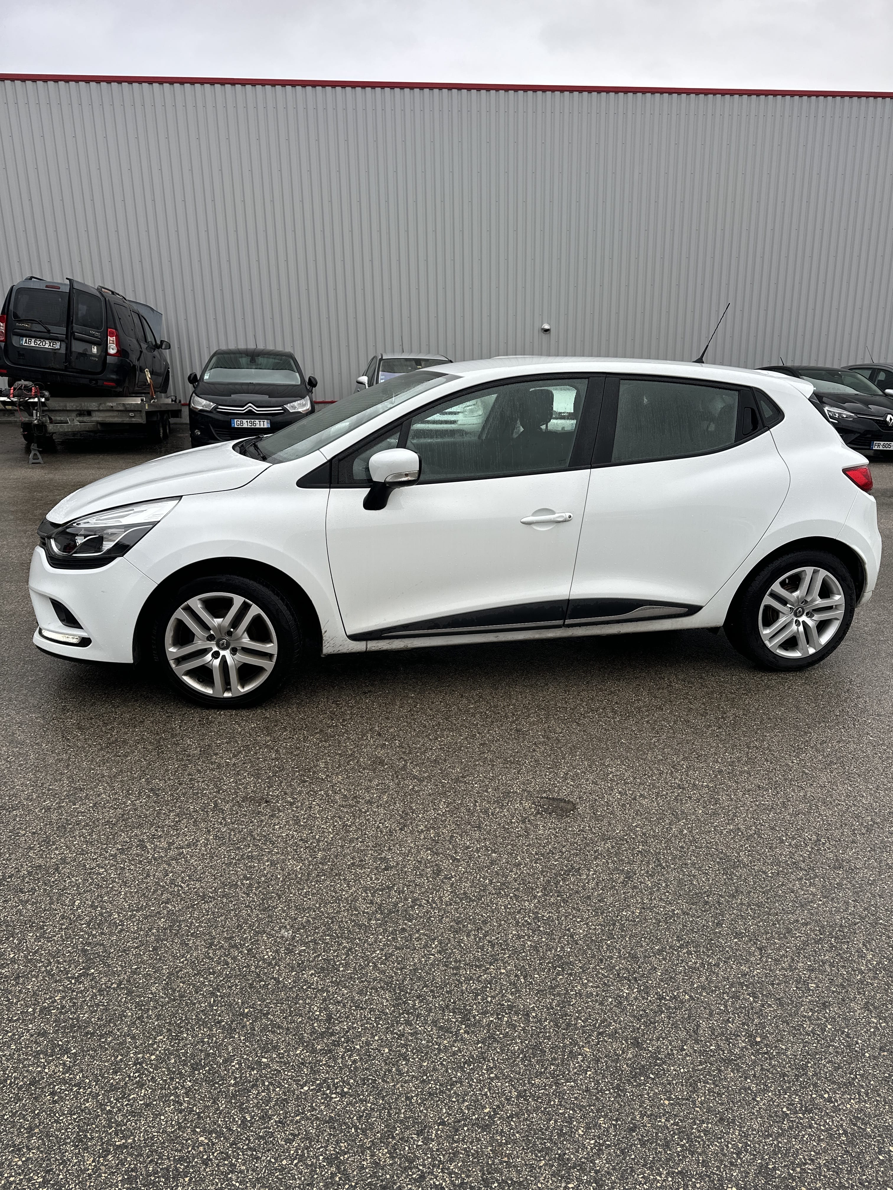 Renault Clio avec Climatisation