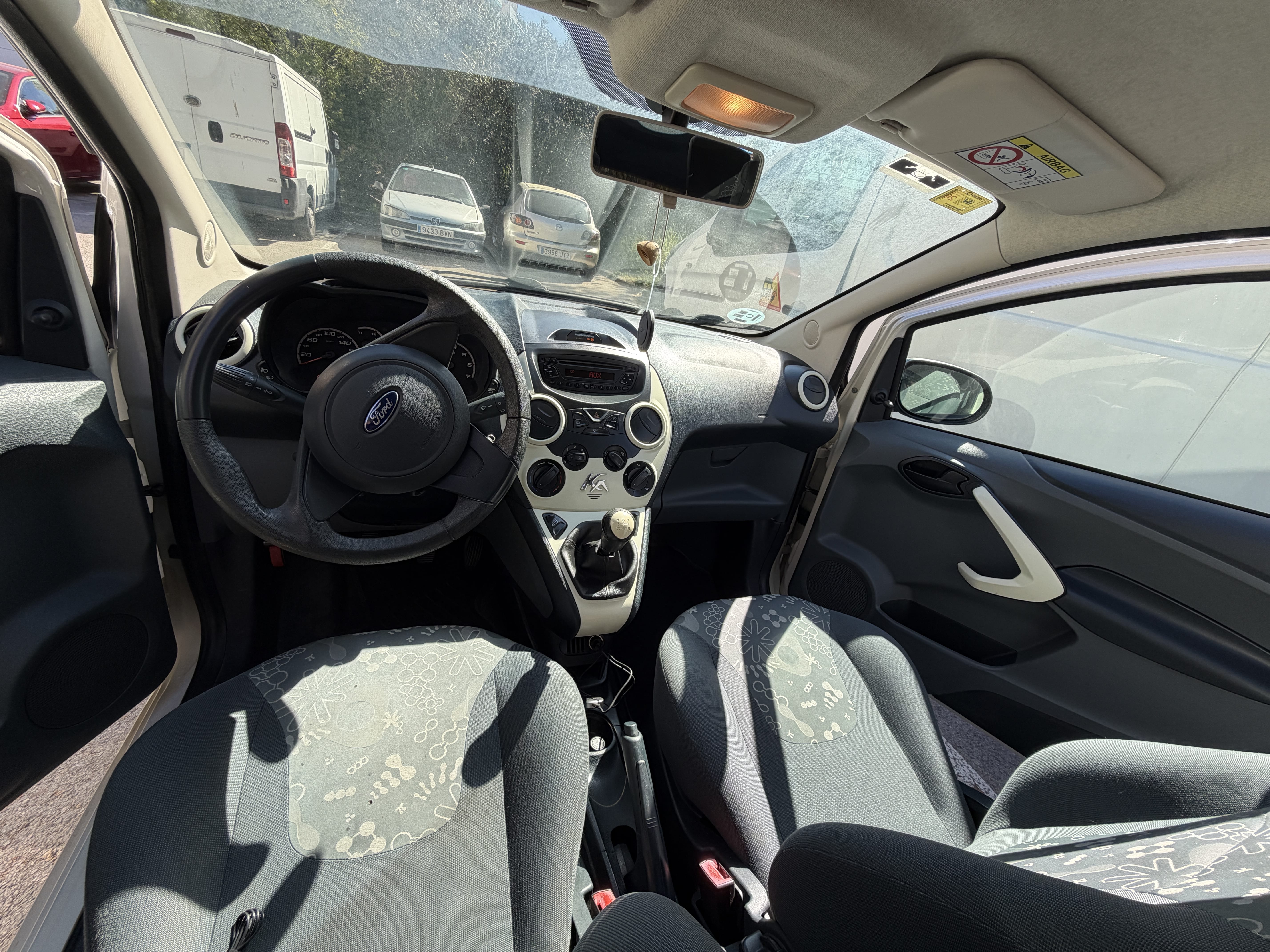 Ford Ka mit USB-Ladeanschlüsse