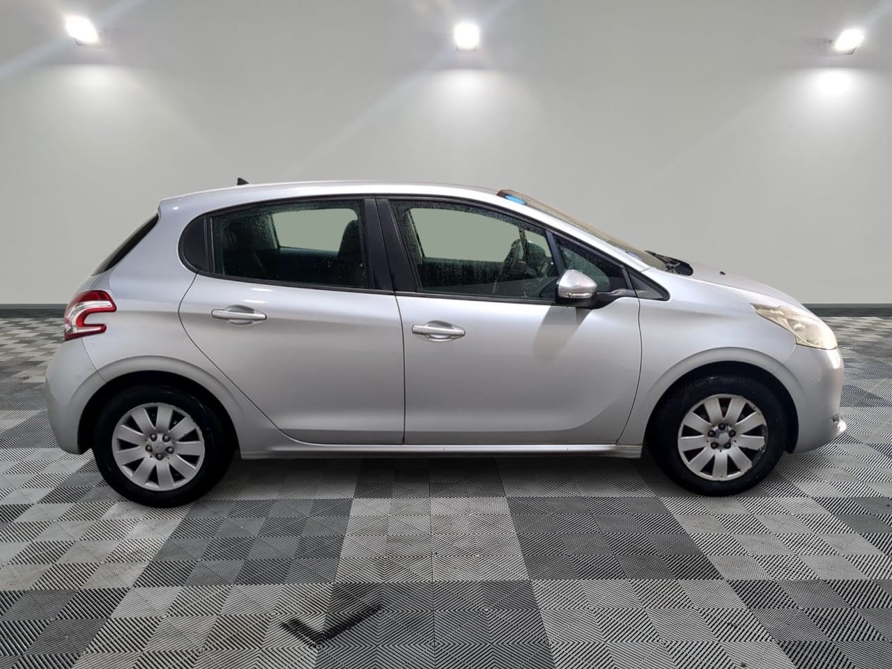 Peugeot 208 I Business avec Climatisation